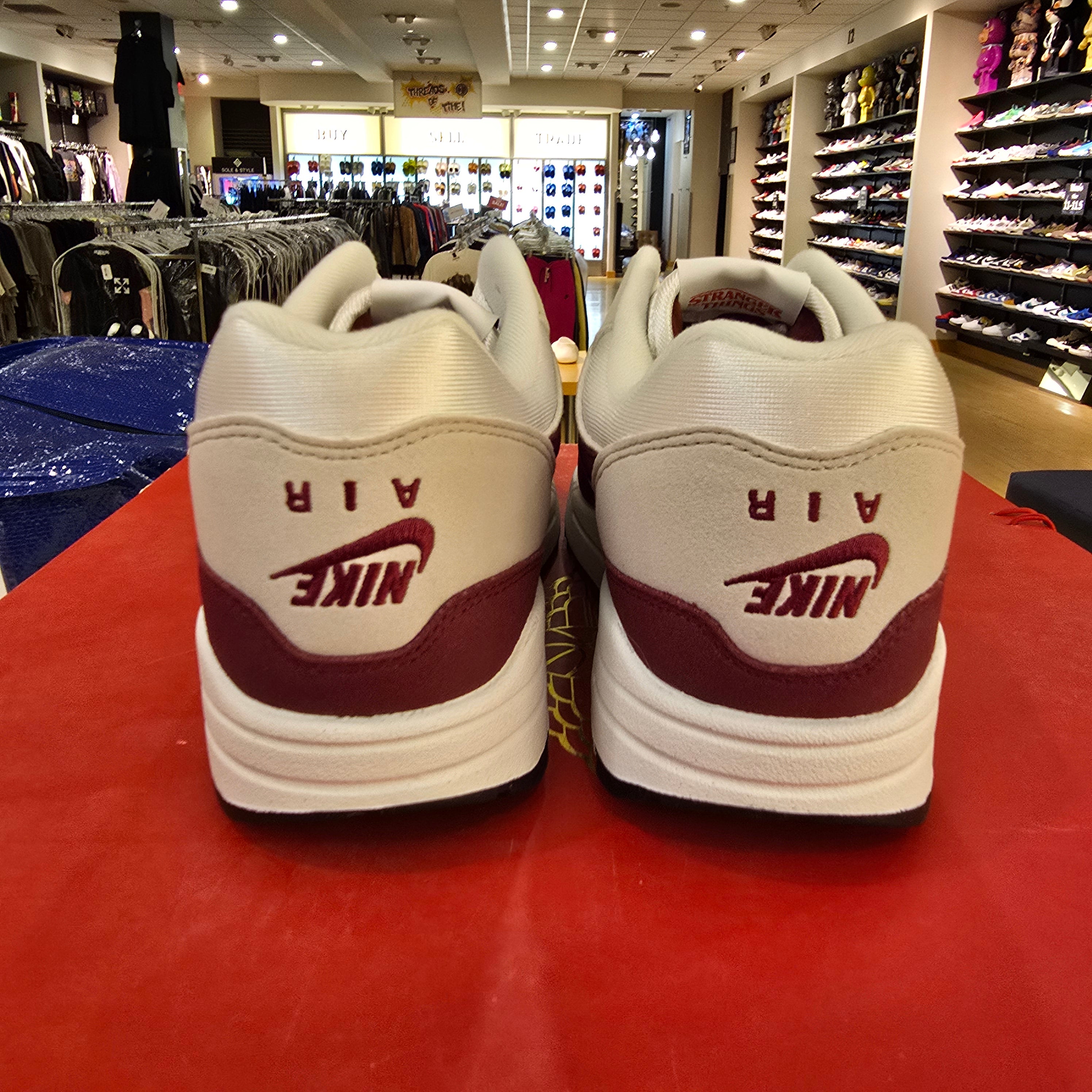 Nike Air Max 1 '87 Stranger Things Steve Harrington SZ 11 MISSING LID
