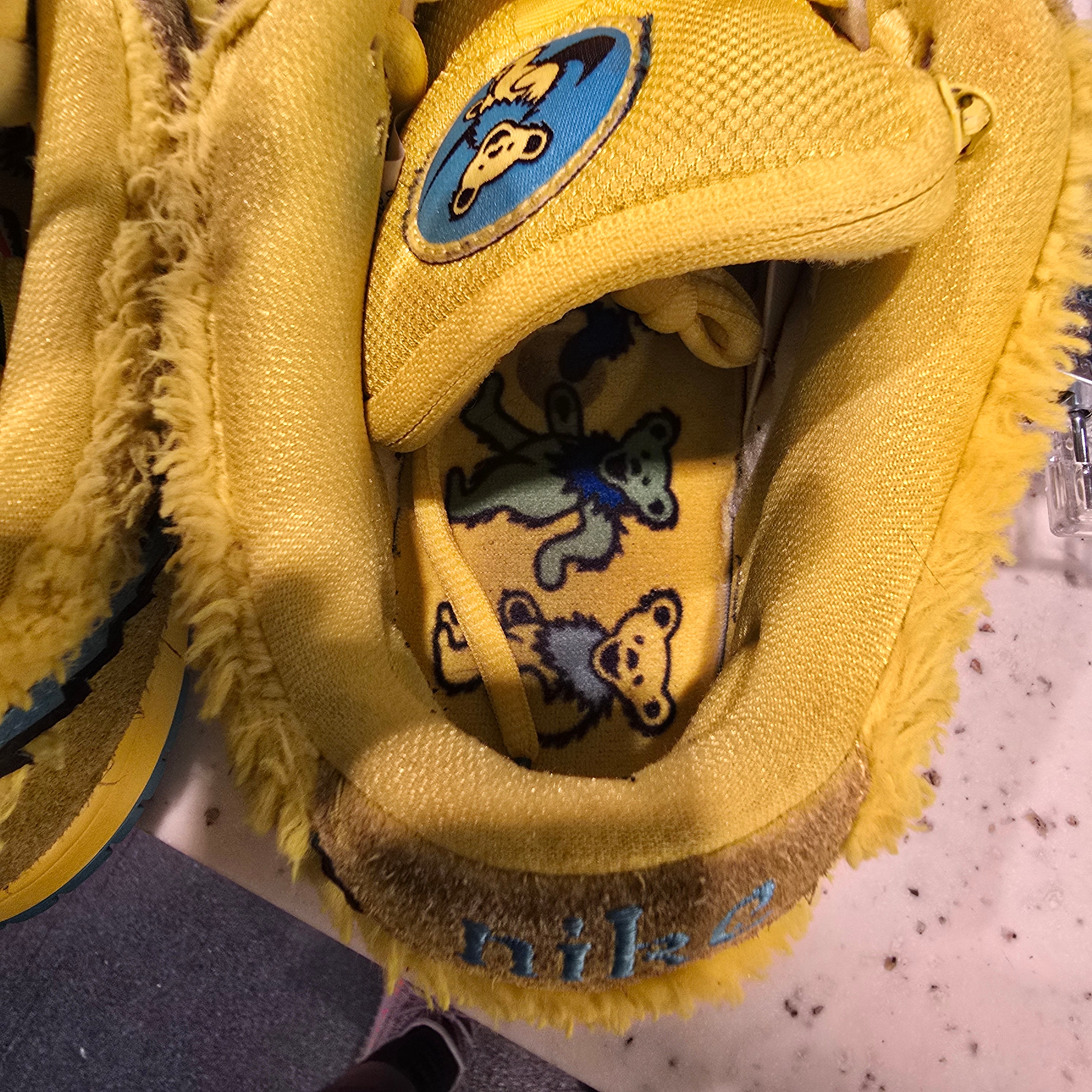 Nike SB Dunk Low Grateful Dead Bears Opti Yellow SZ 8.5 USED NO BOX