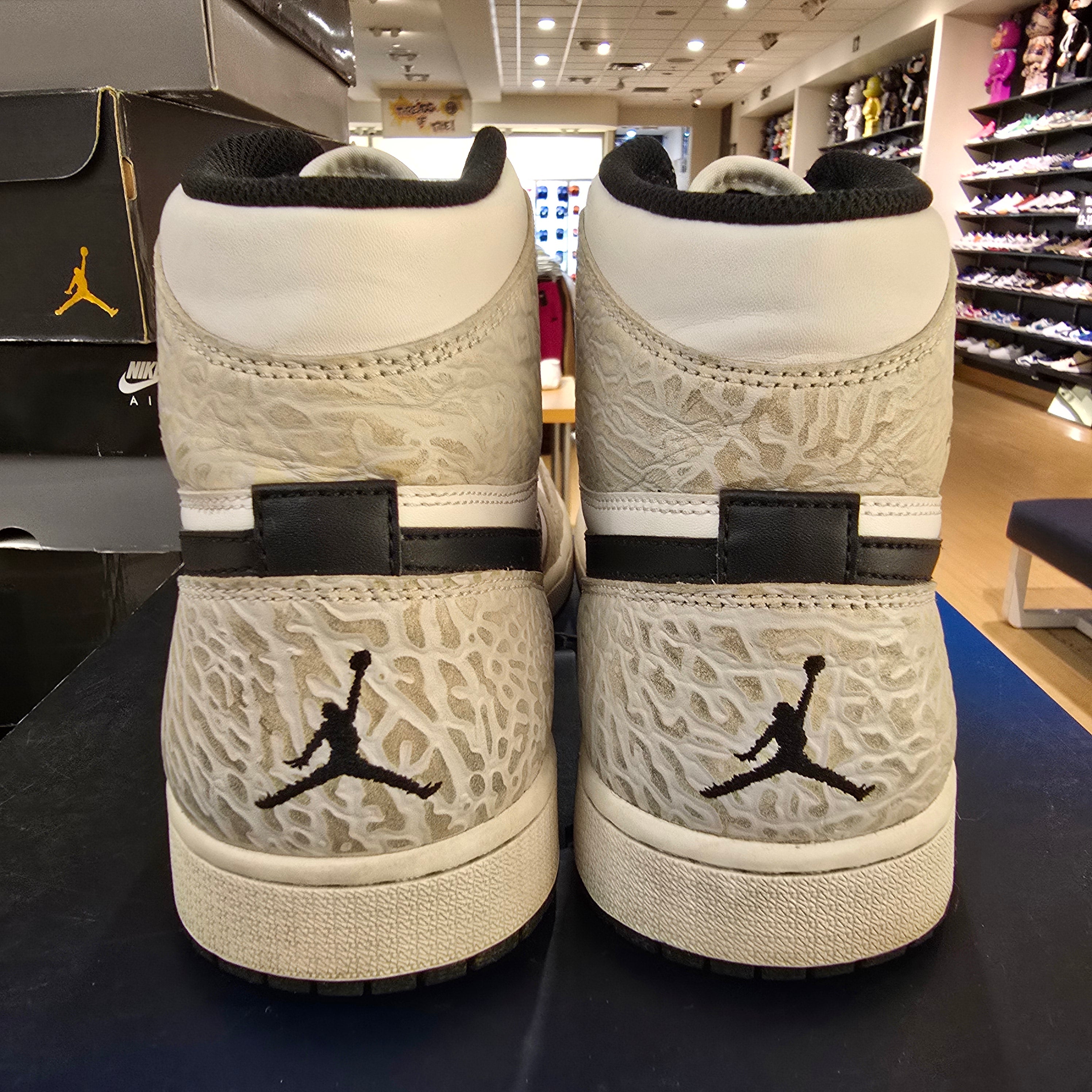 Jordan 1 White Elephant Print SZ 12 USED