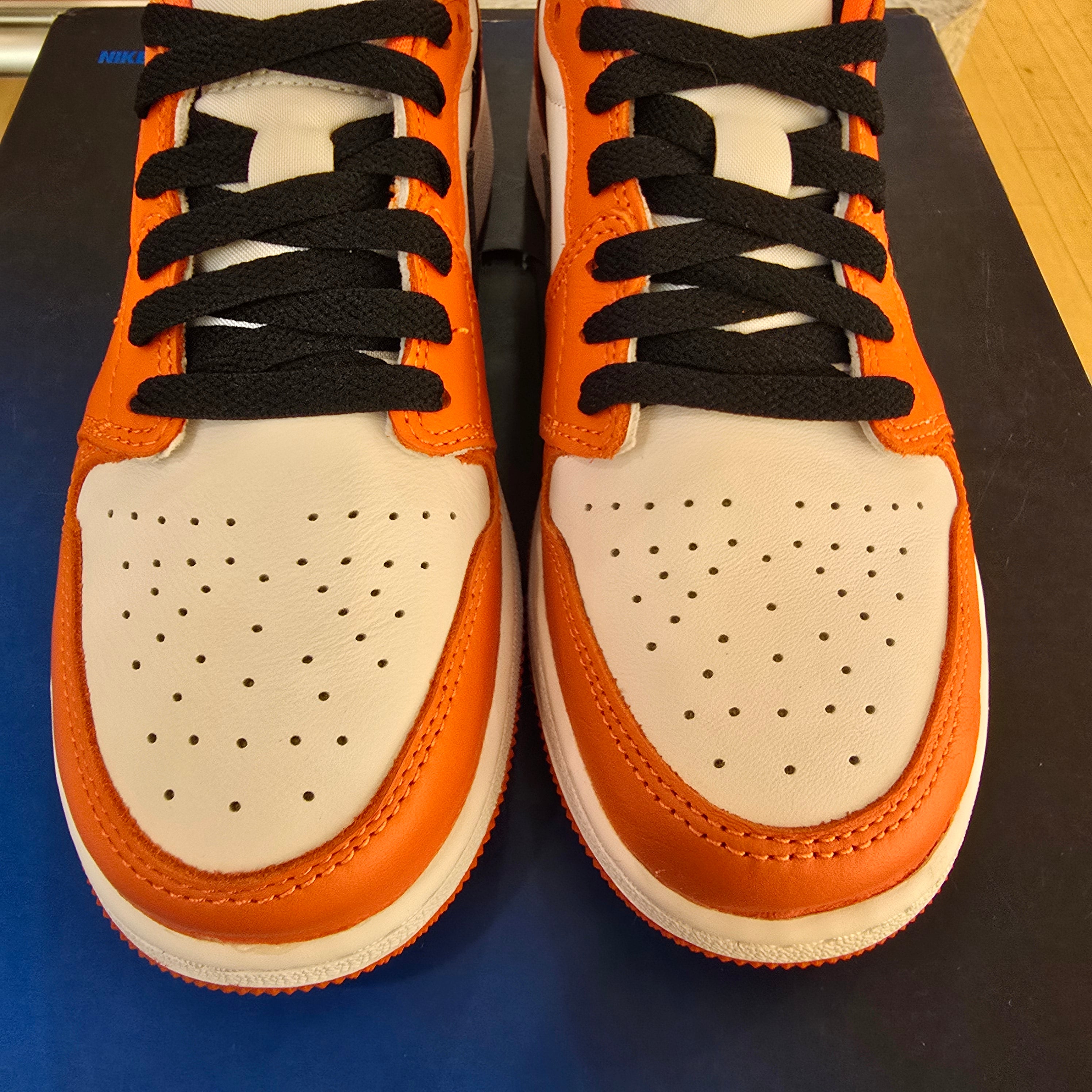 Jordan 1 Low OG Starfish (GS) SZ 7Y USED NO BOX