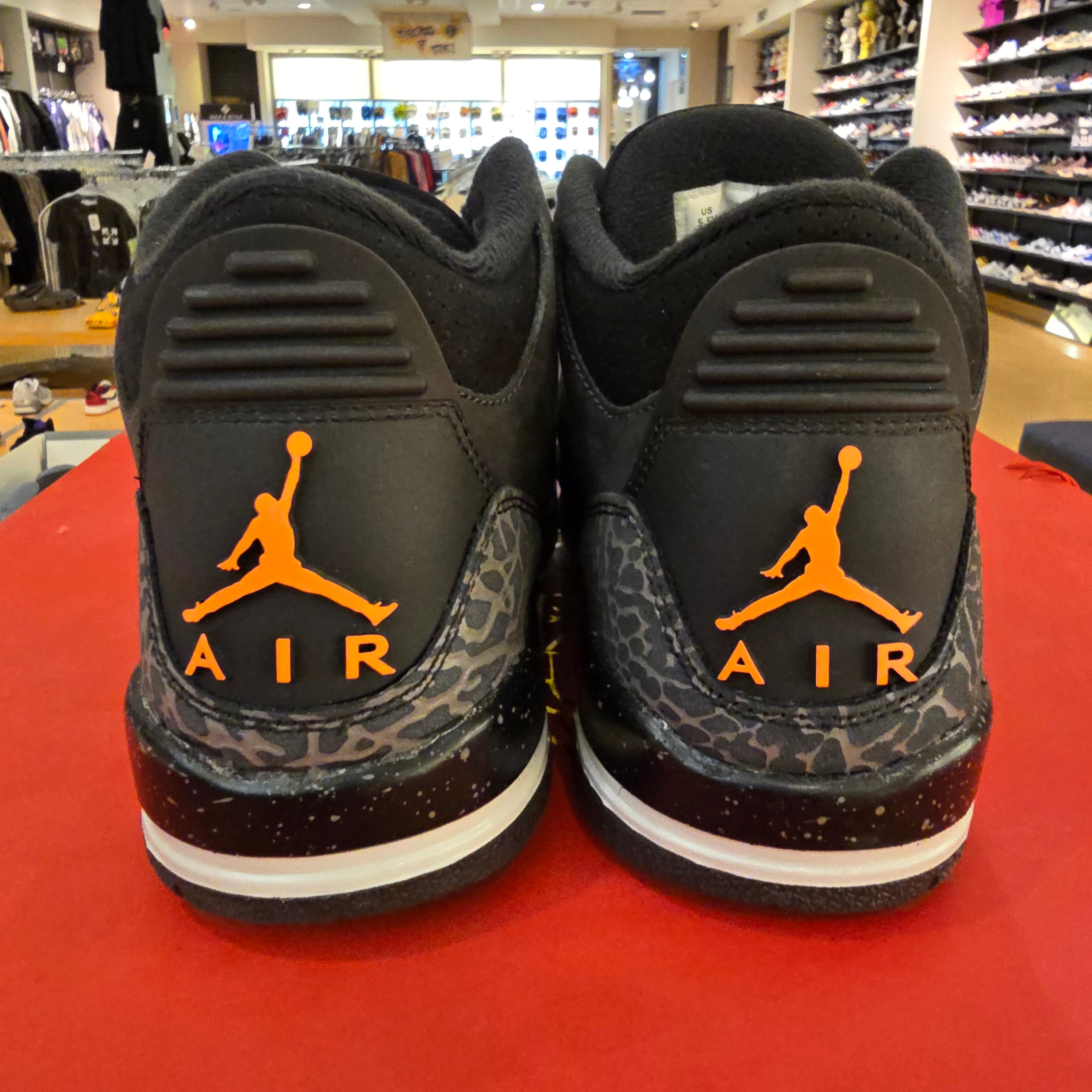 Jordan 3 Retro Fear Pack (2023) (GS) SZ 5.5Y USED NO BOX