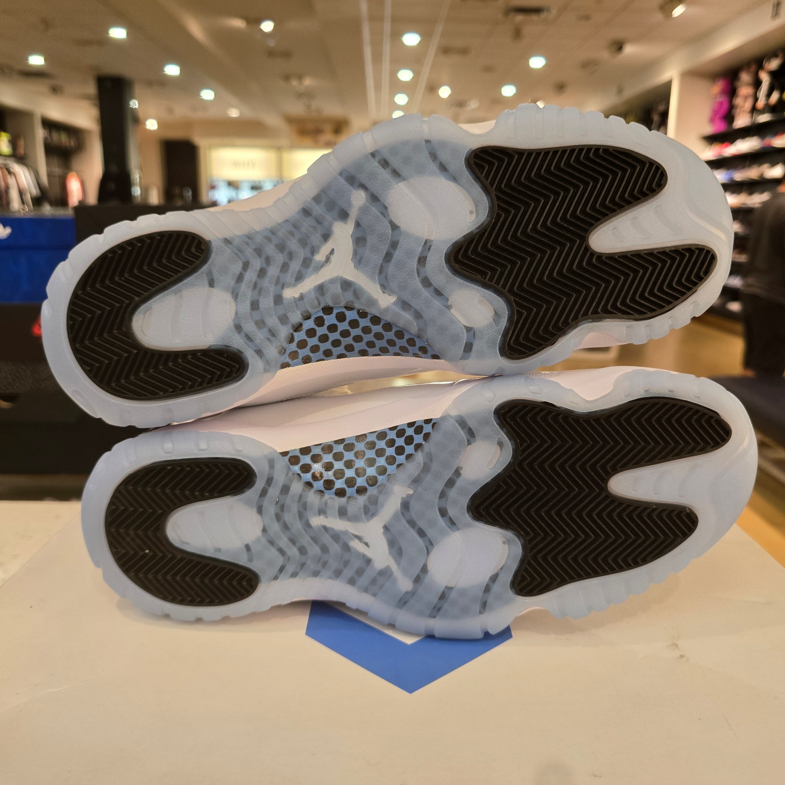 Jordan 11 Retro Legend Blue (2024) SZ 10