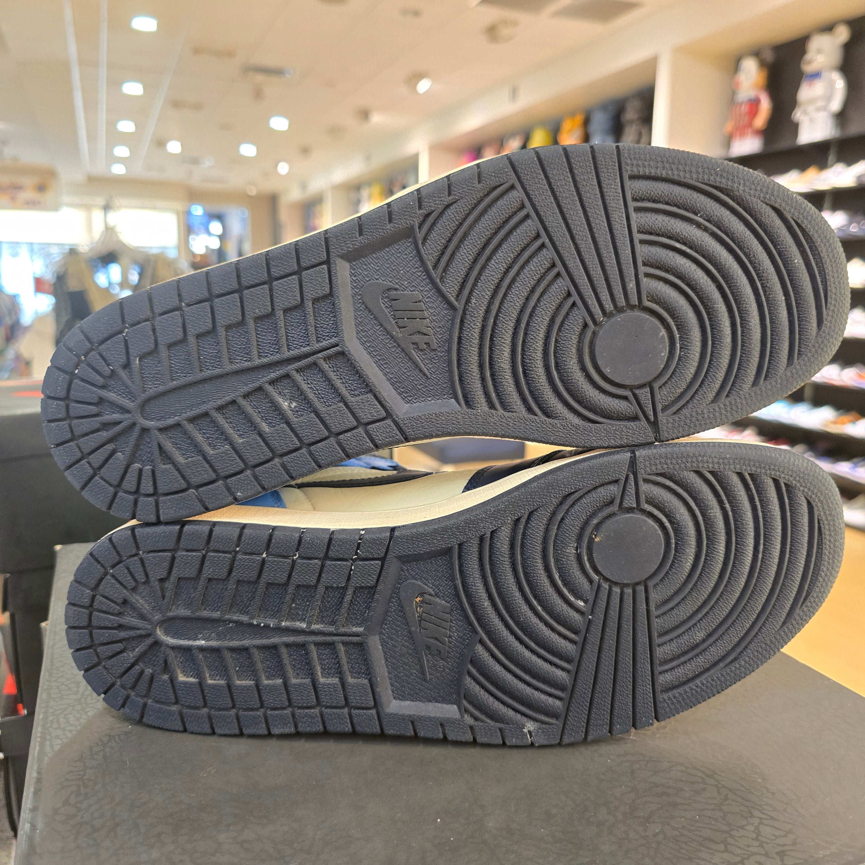 Air Jordan 1 Retro High Obsidian Sz 12 USED