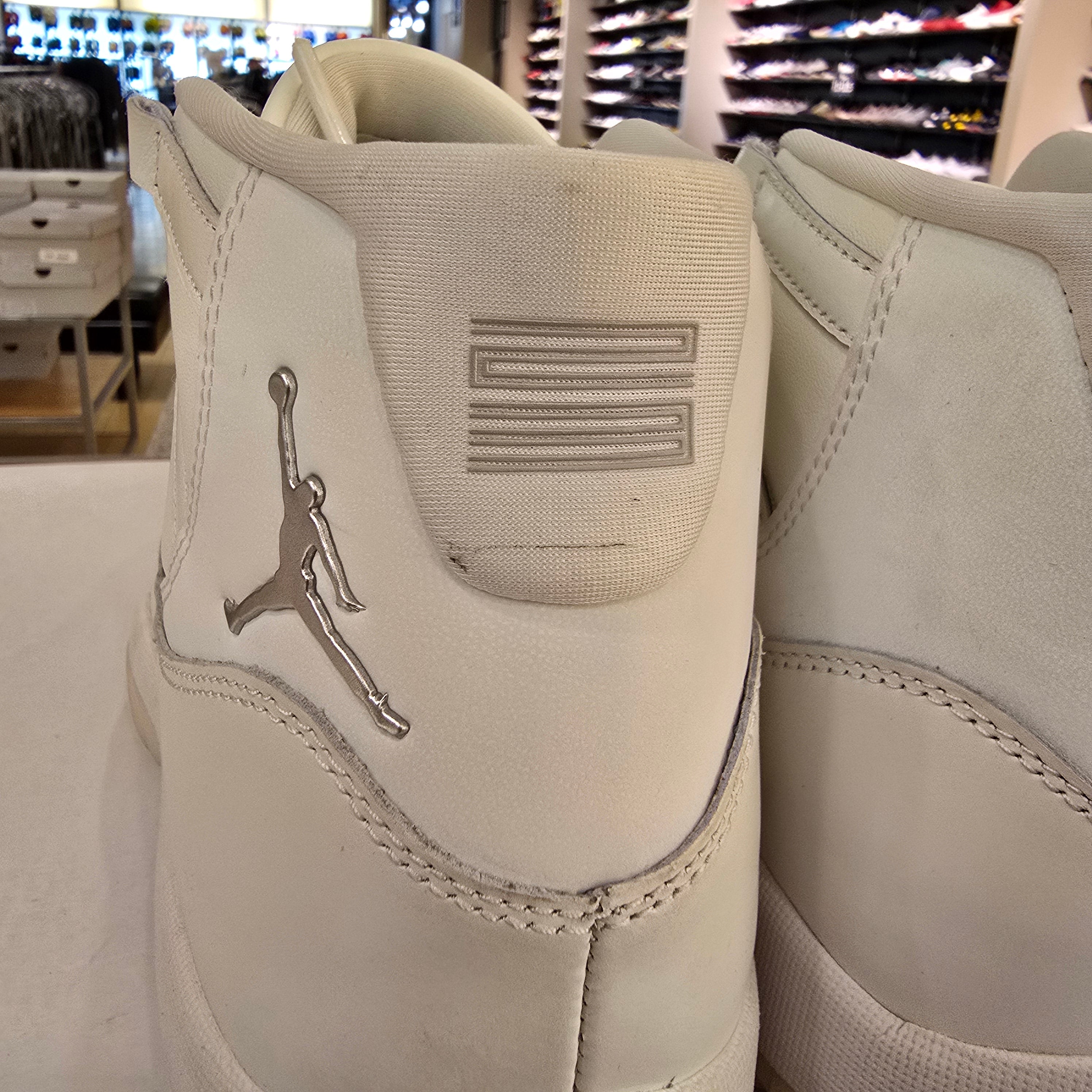 Jordan 11 Retro Pearl (Women's) SZ 12/10.5M USED
