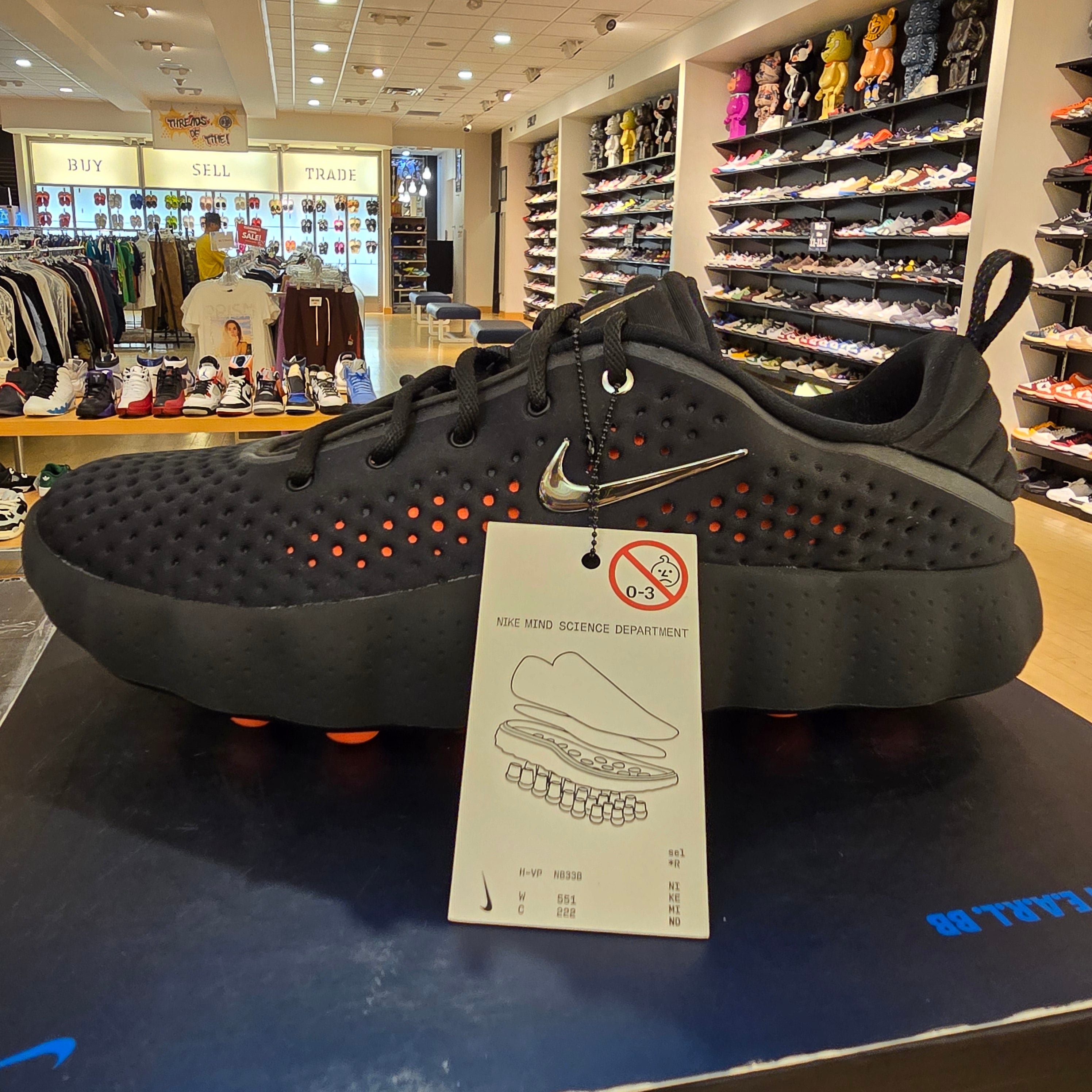 Nike Mind 002 Black Hyper Crimson SZ 11