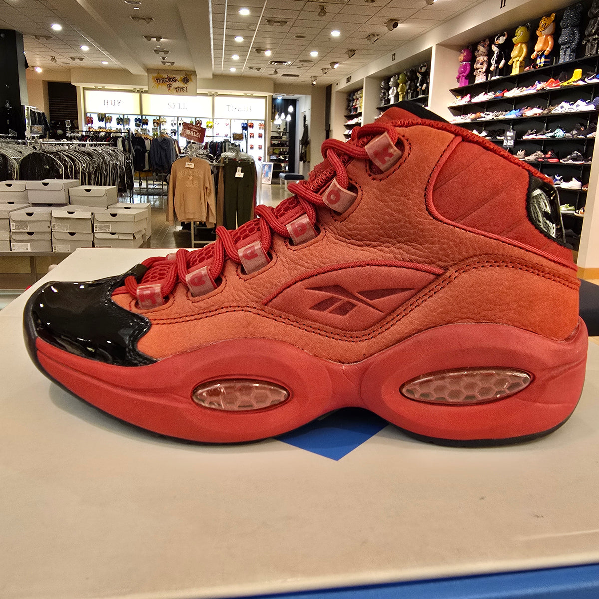 Reebok Question Mid Heart Over Hype 2019 SZ 7 USED NO BOX