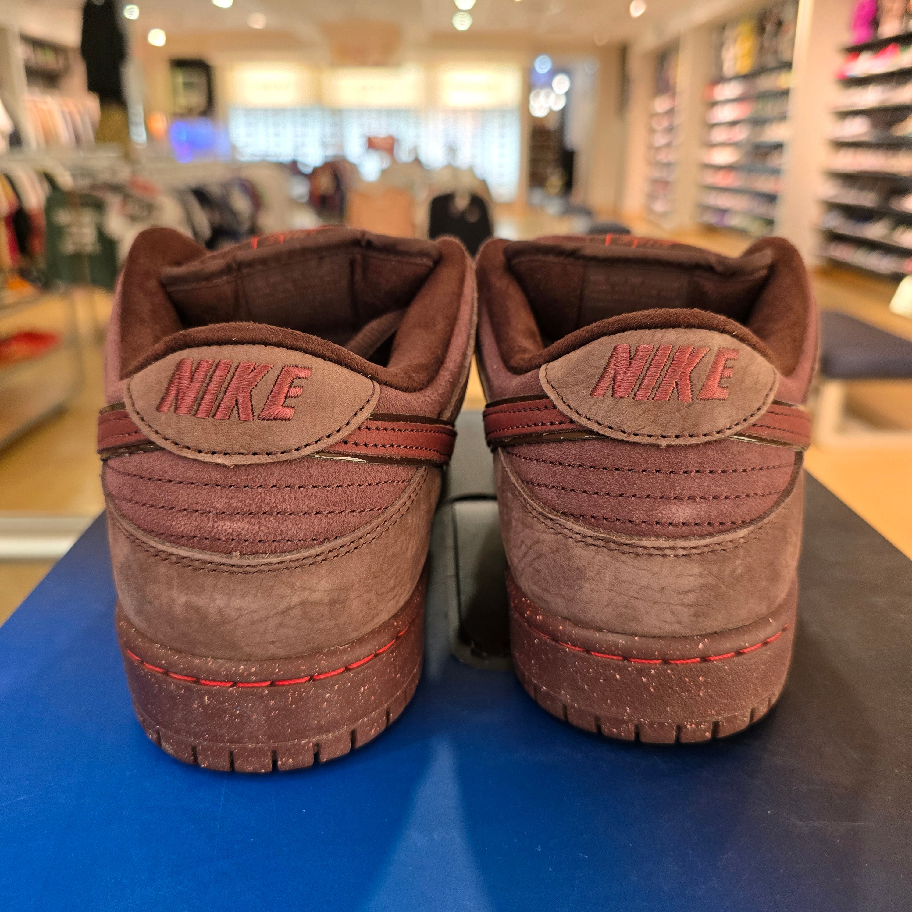 Nike SB Dunk Low City Of Love Burgendy Crush SZ 11 Worn 1X