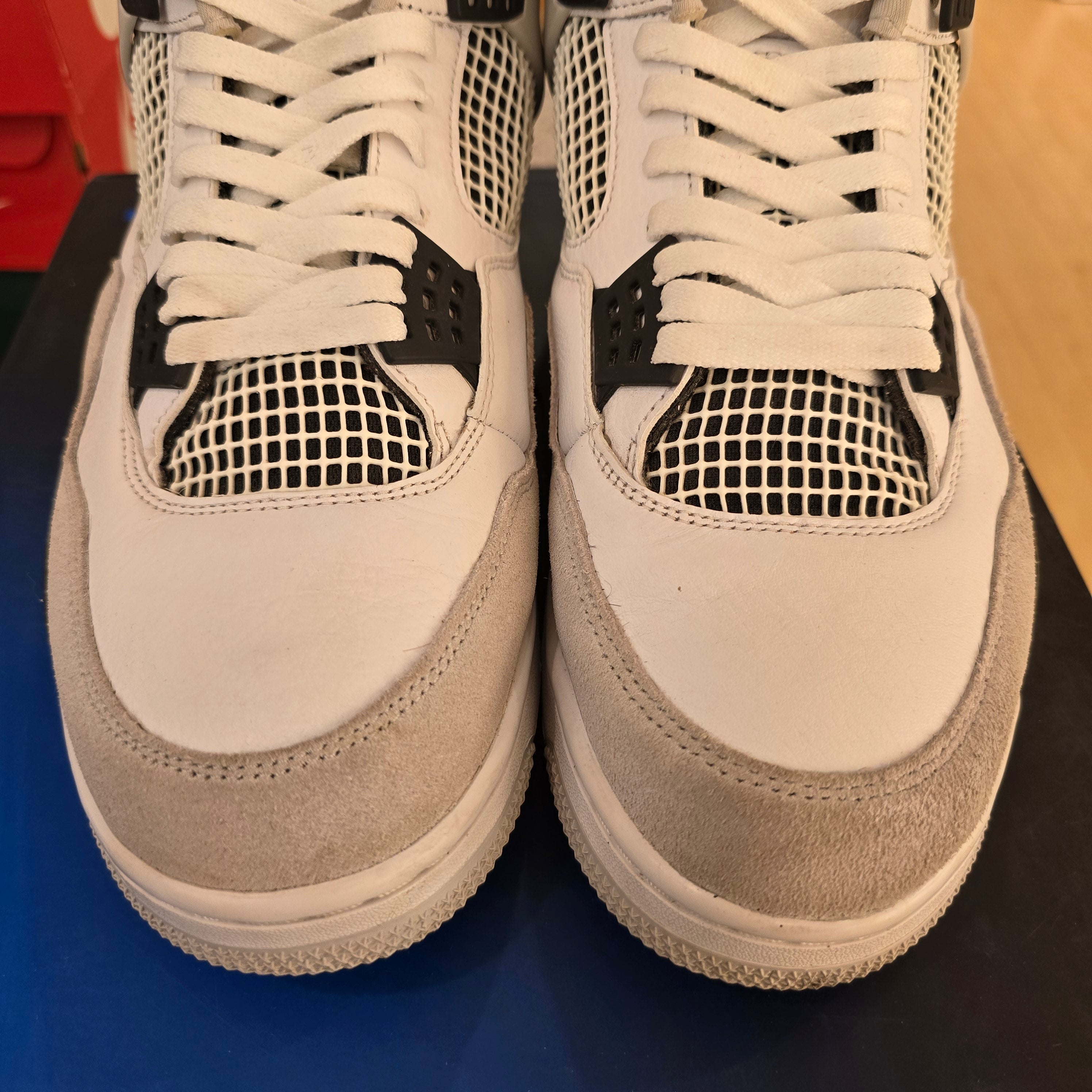 Jordan 4 Retro Military Black SZ 13 USED
