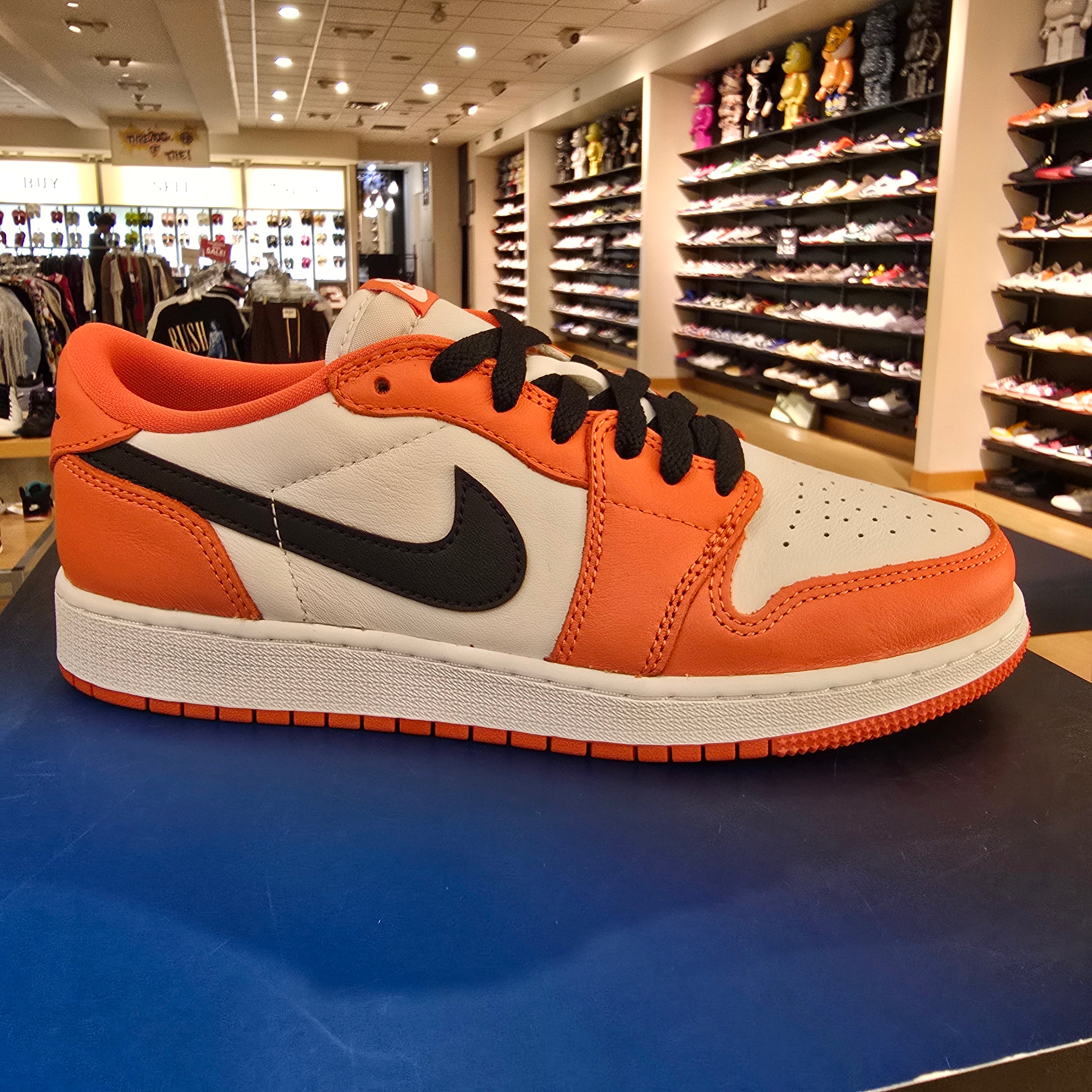 Jordan 1 Low OG Starfish (GS) SZ 7Y USED NO BOX