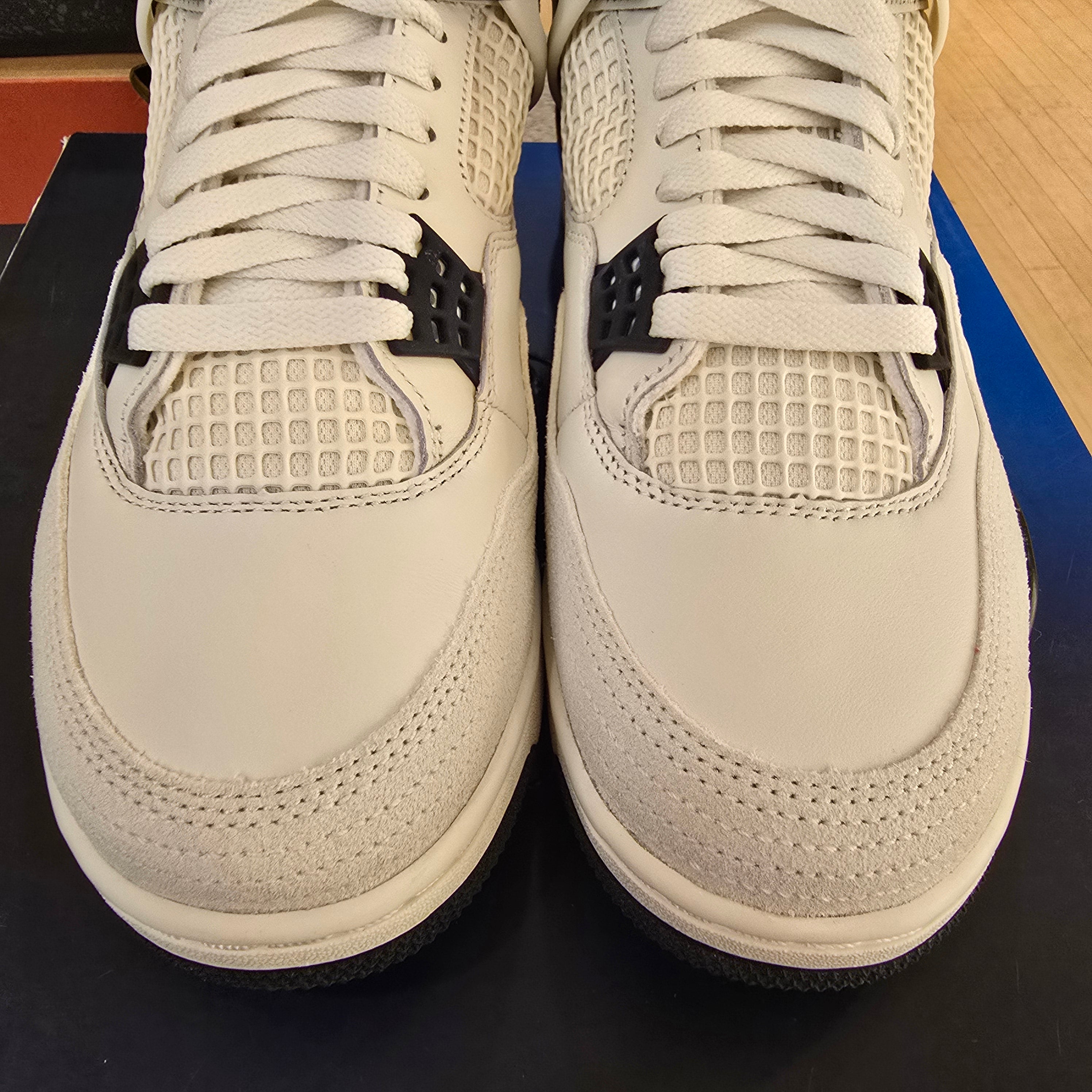 Jordan 4 Retro Flight Club SZ 9