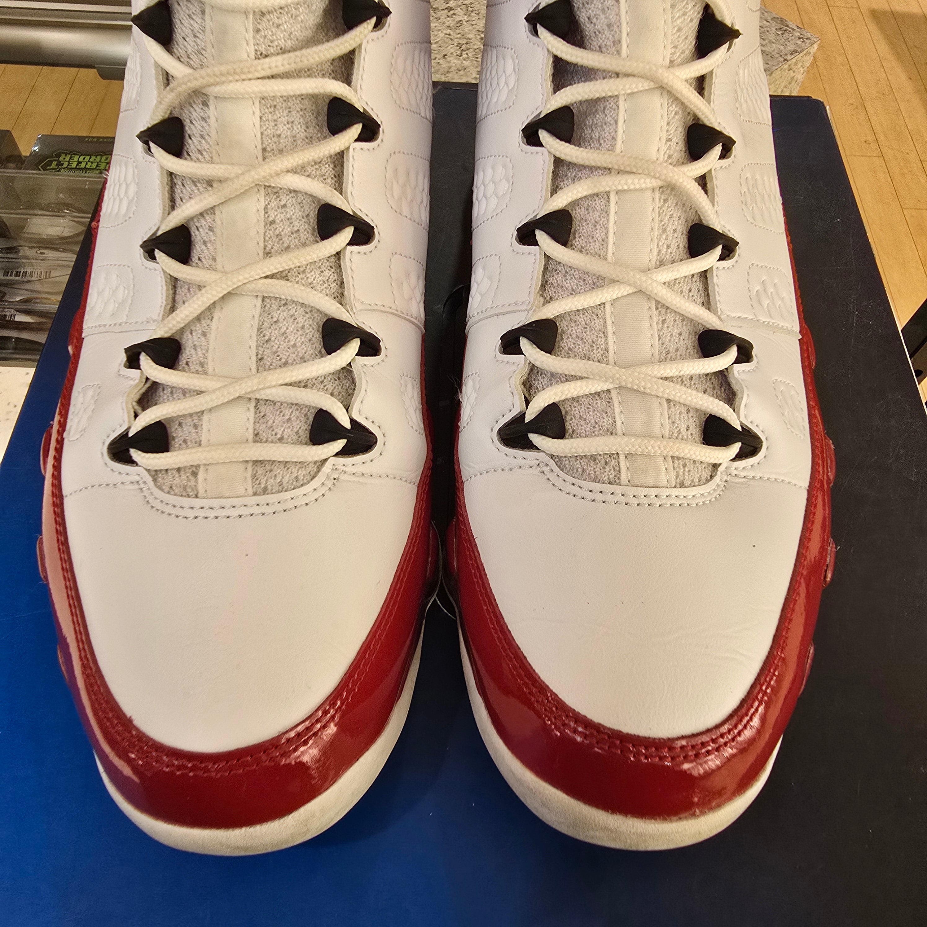 Jordan 9 Retro White Gym Red SZ 12 USED
