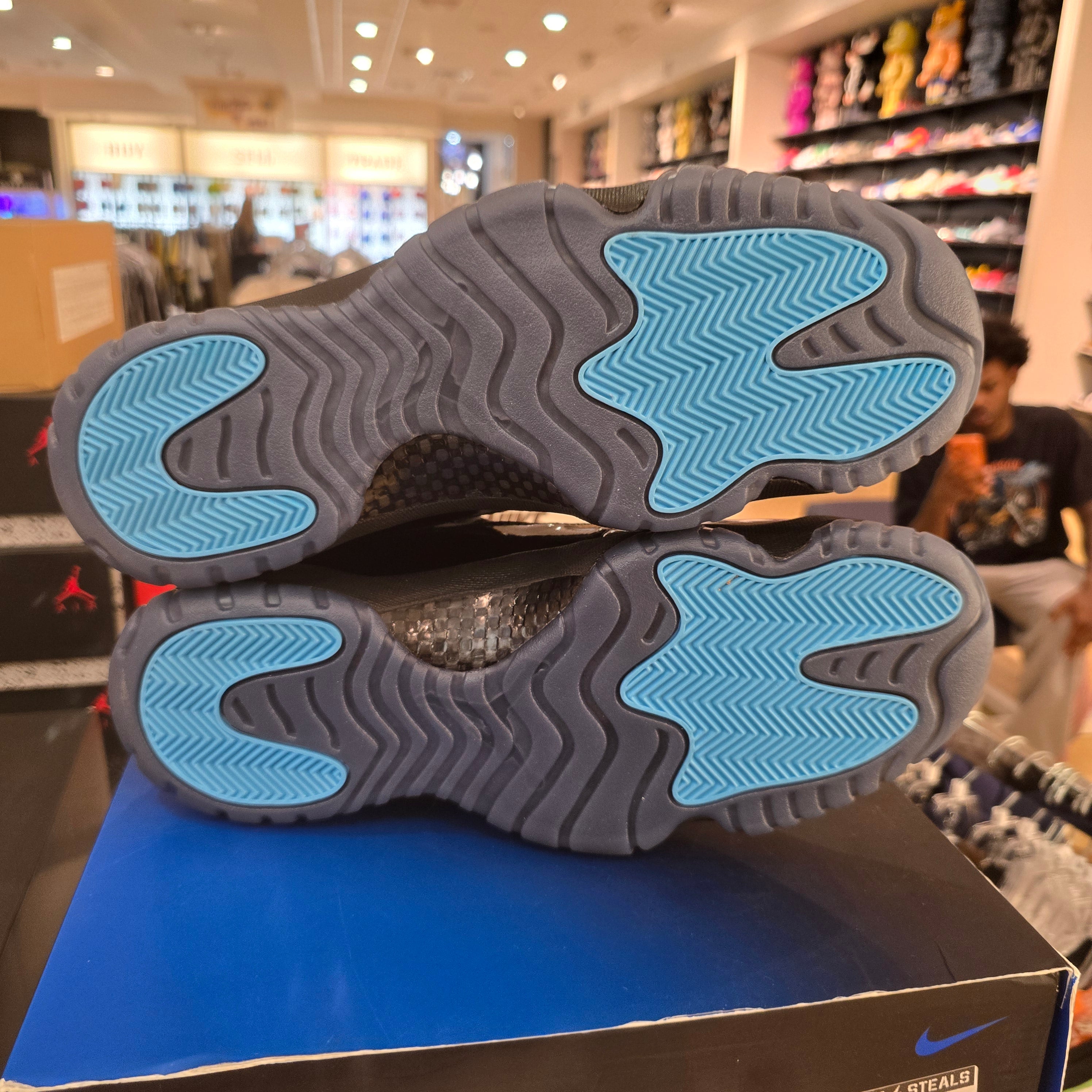 Jordan 11 Retro Gamma Blue (2025) SZ 12