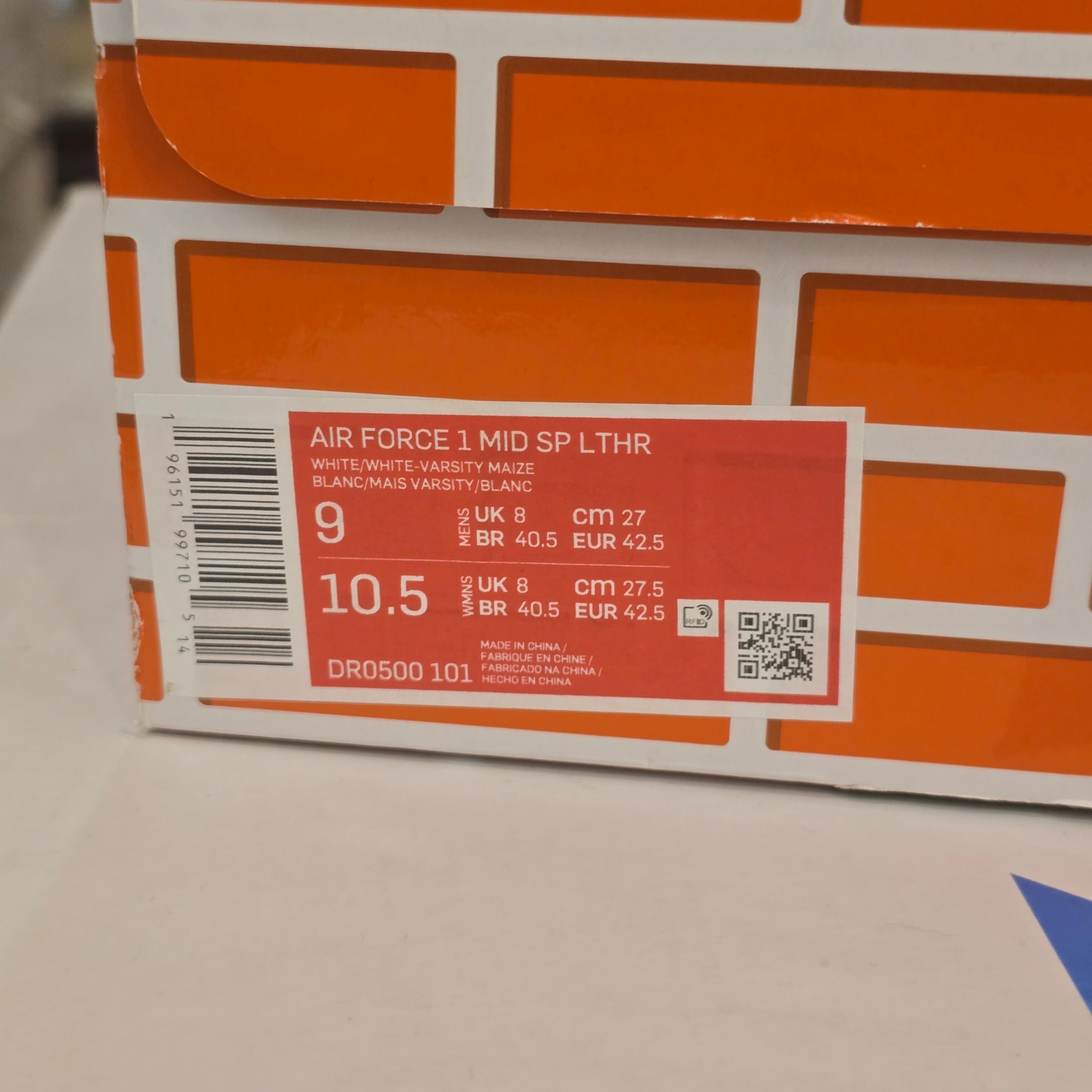 Nike Air Force 1 Mid SP Off-White Varsity Maize SZ 9 USED