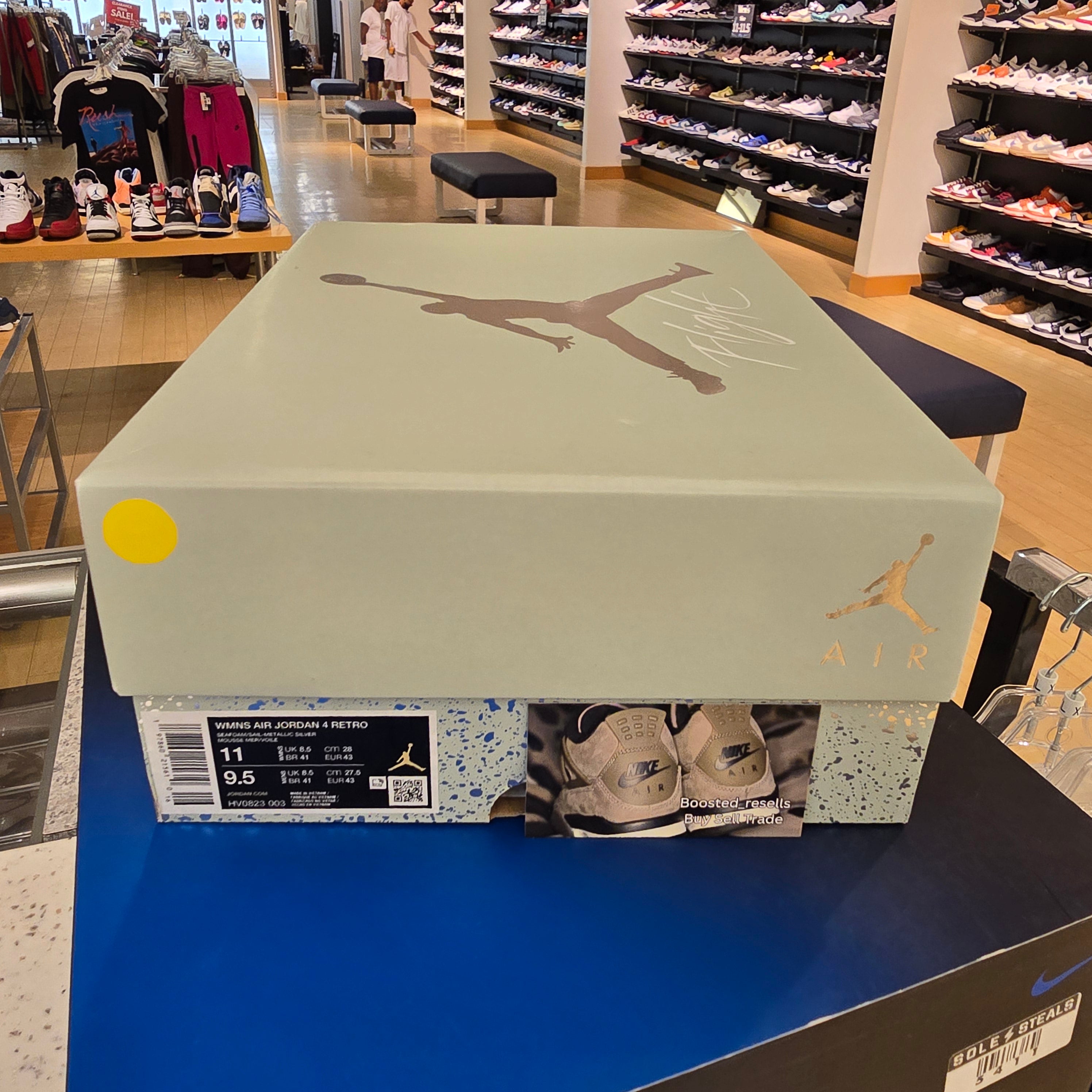 Jordan 4 Retro Seafoam Sail (Women's) SZ 11/9.5M USED