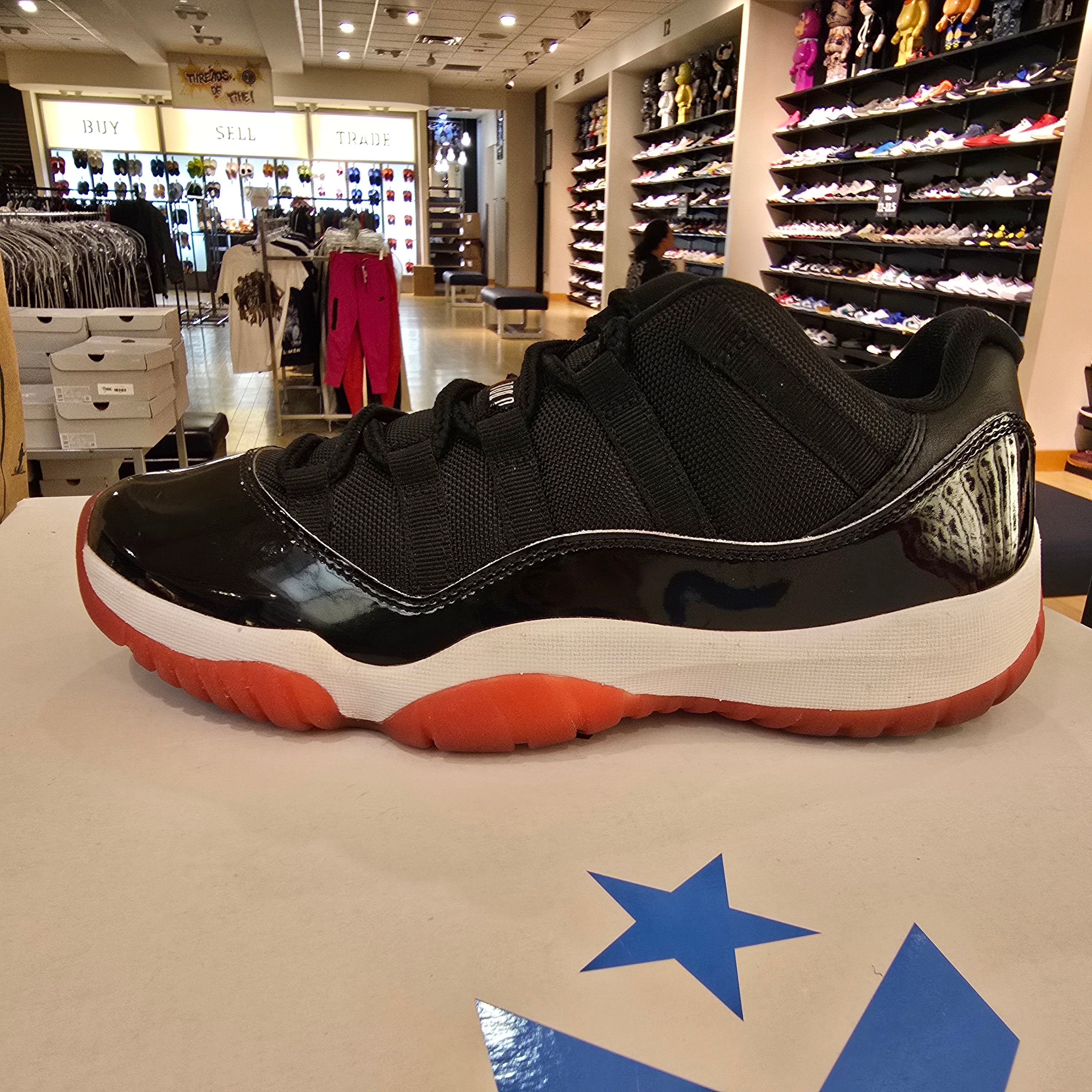 Jordan 11 Retro Low Bred (2025) SZ 8.5 USED
