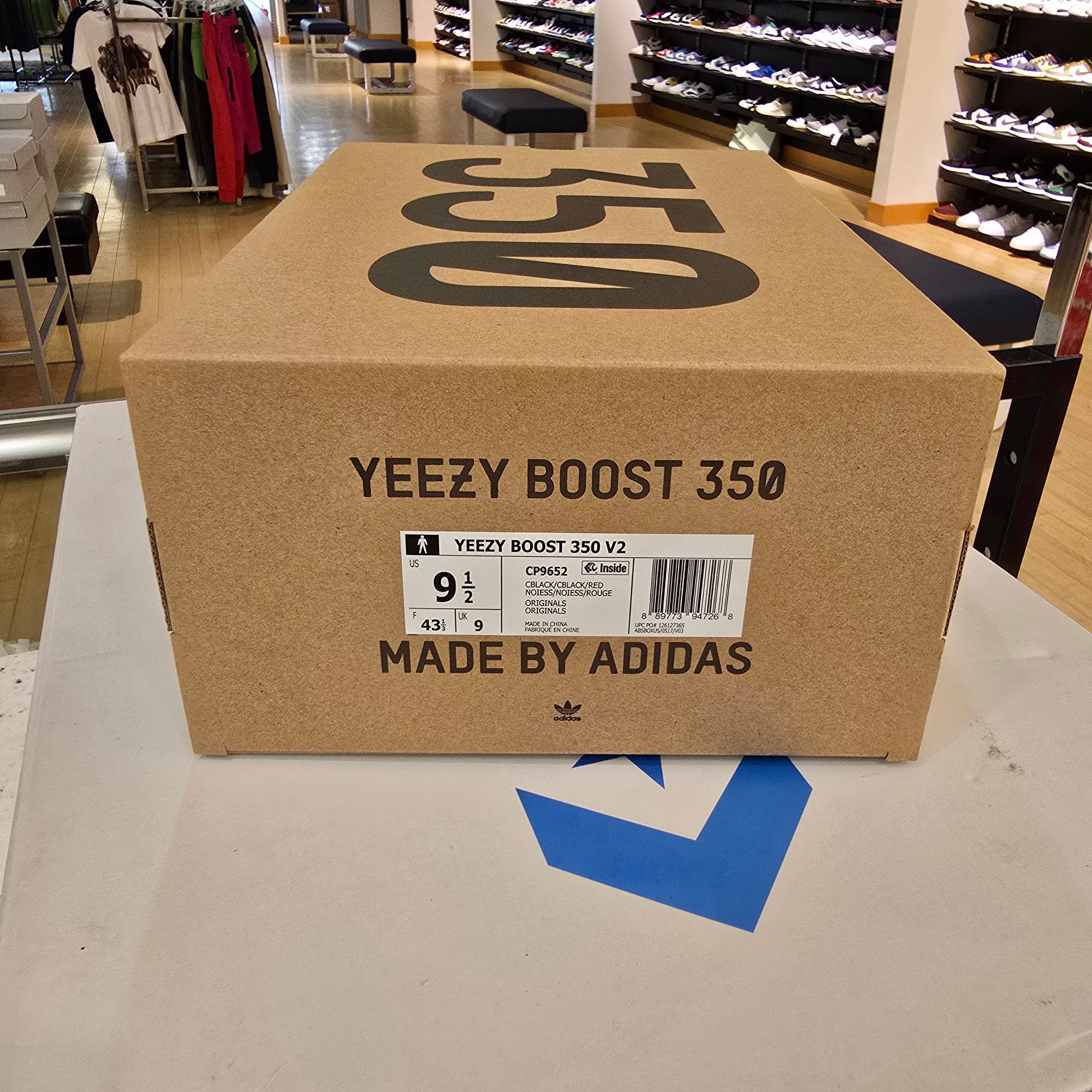 Adidas Yeezy Boost 350 V2 Black Red SZ 9.5