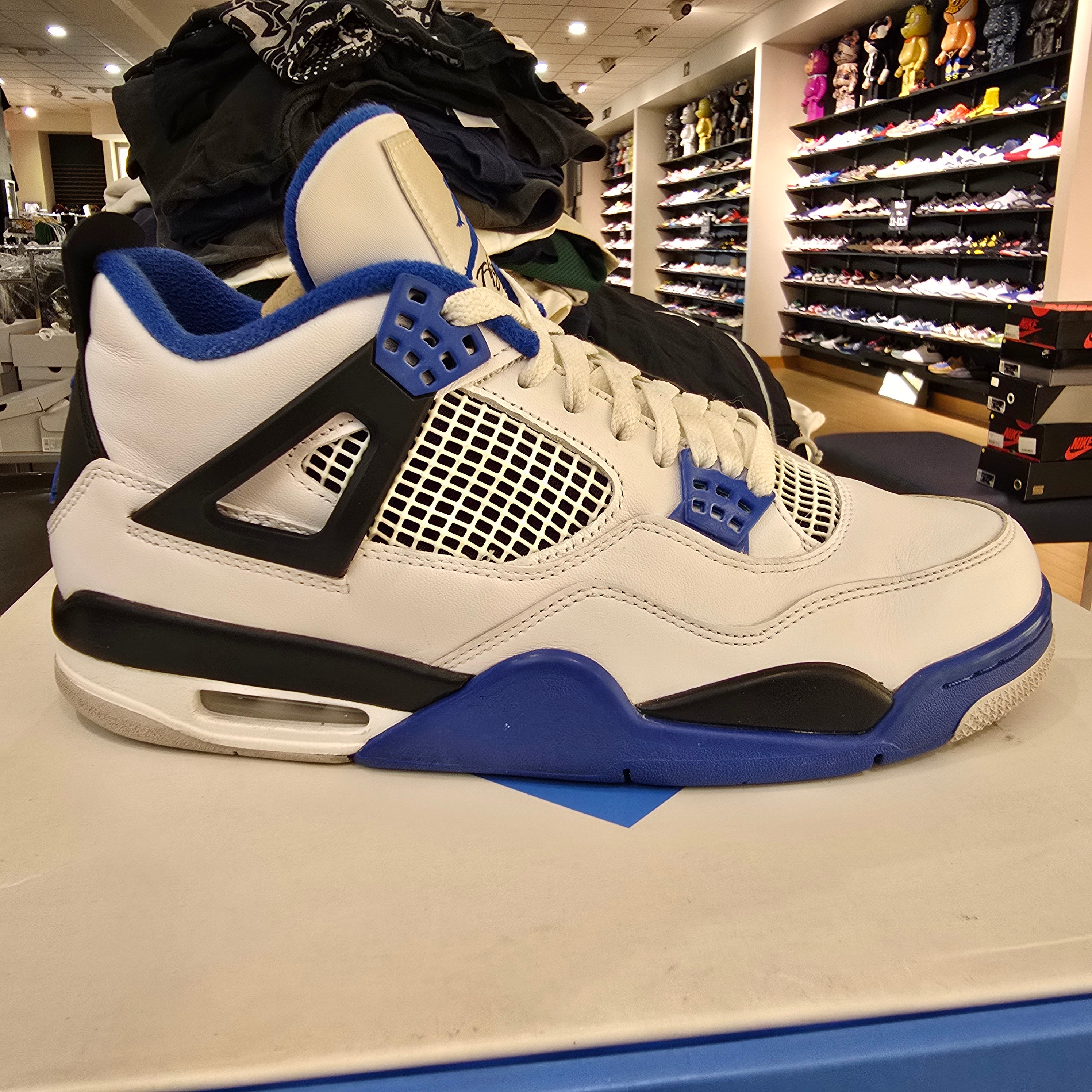 Jordan 4 Retro Motorsports (2017) SZ 10.5 USED