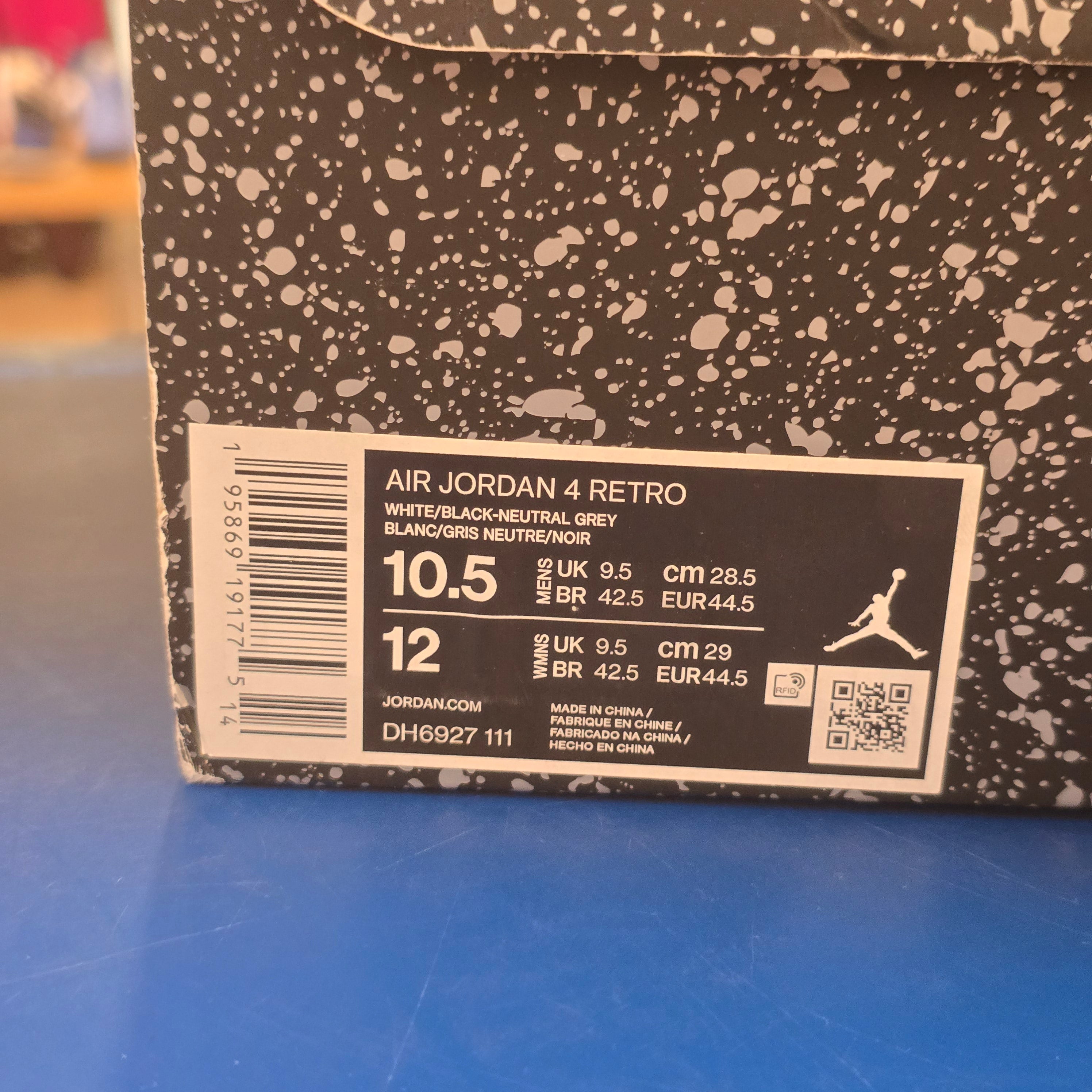 Jordan 4 Retro Military Black SZ 10.5 USED