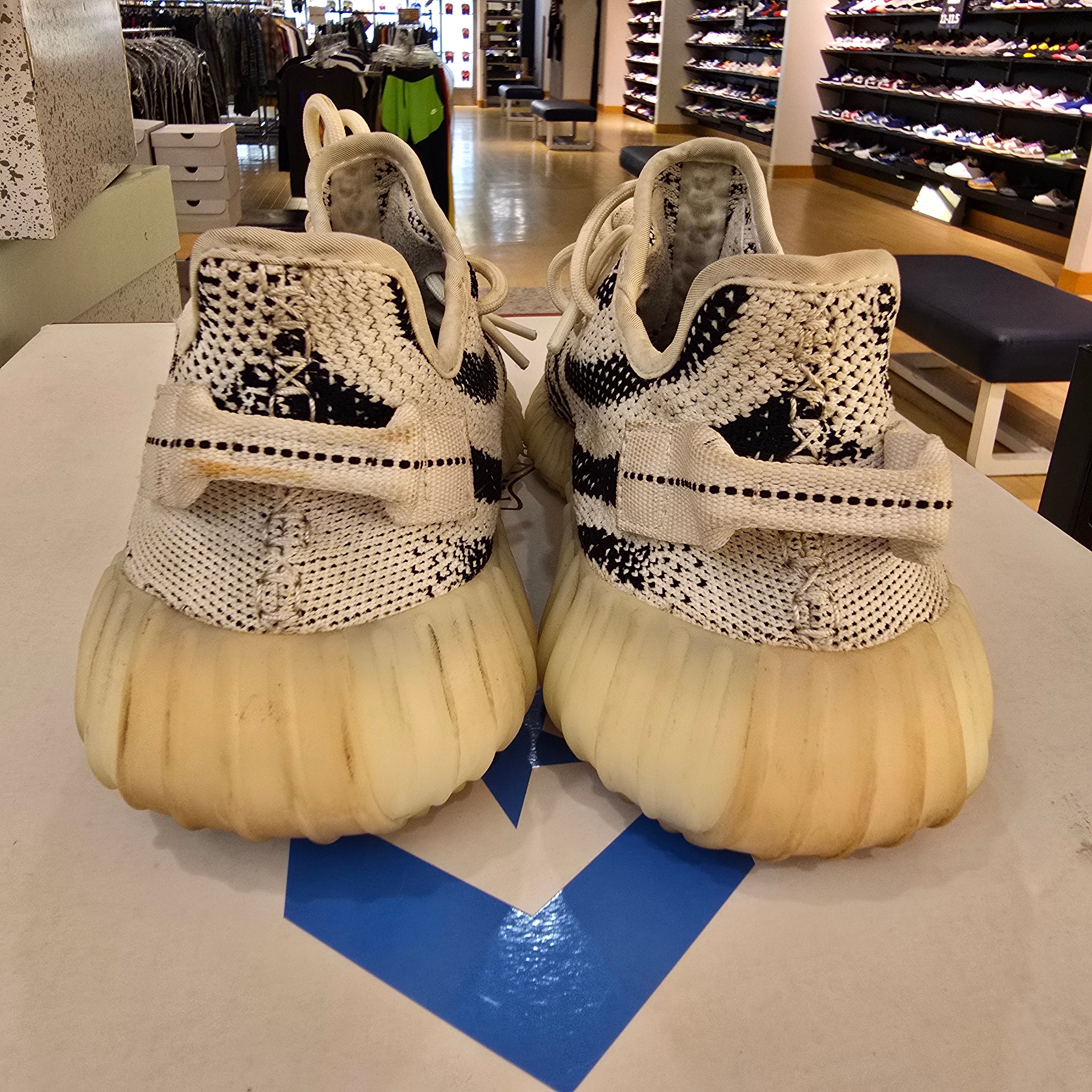 Adidas Yeezy Boost 350 V2 Zebra SZ 8.5 USED