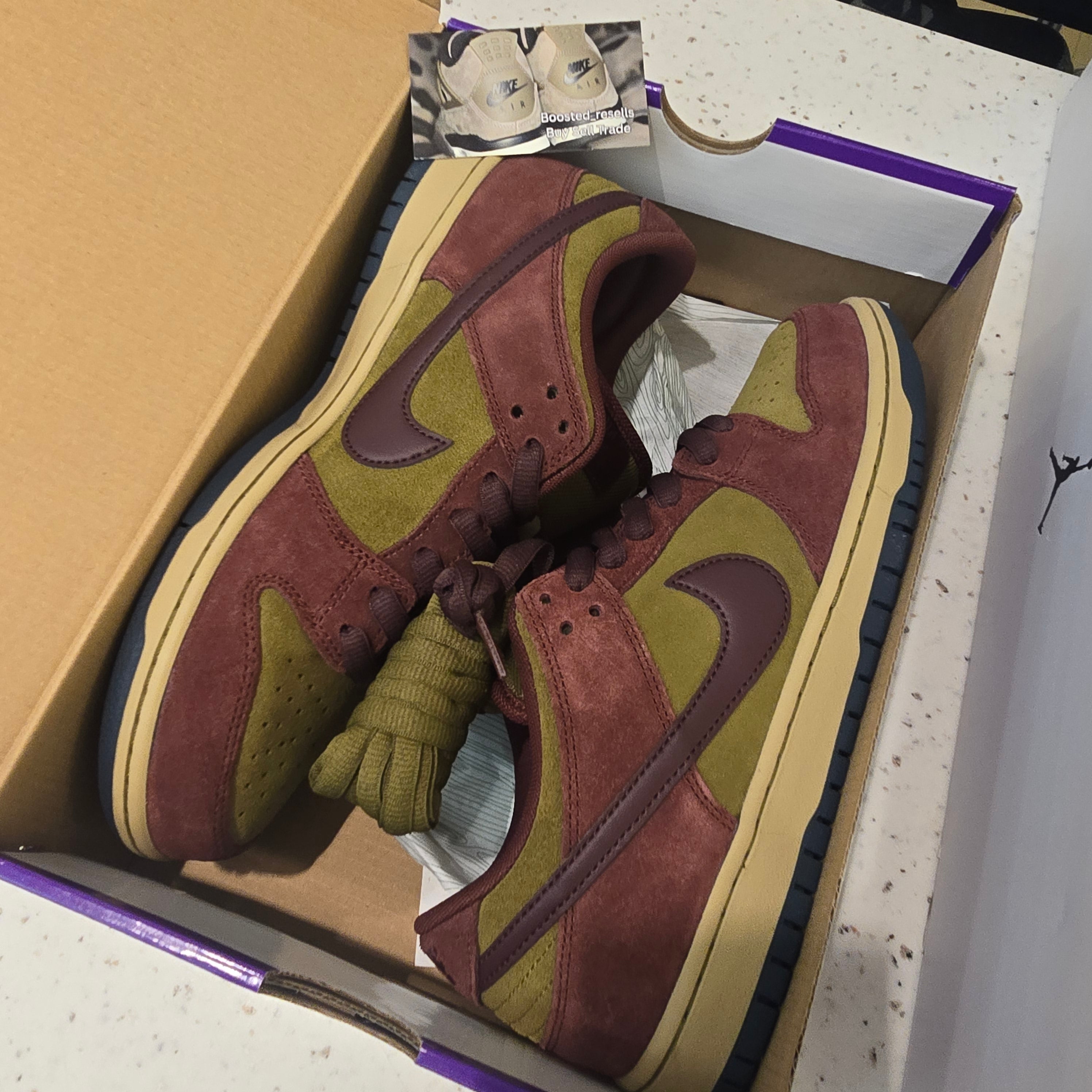 Nike SB Dunk Low Dark Team Red Olive Flak SZ 10
