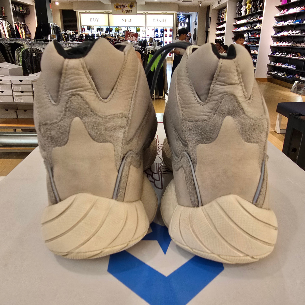 Adidas Yeezy 500 High Mist Stone SZ 10.5 USED NO BOX