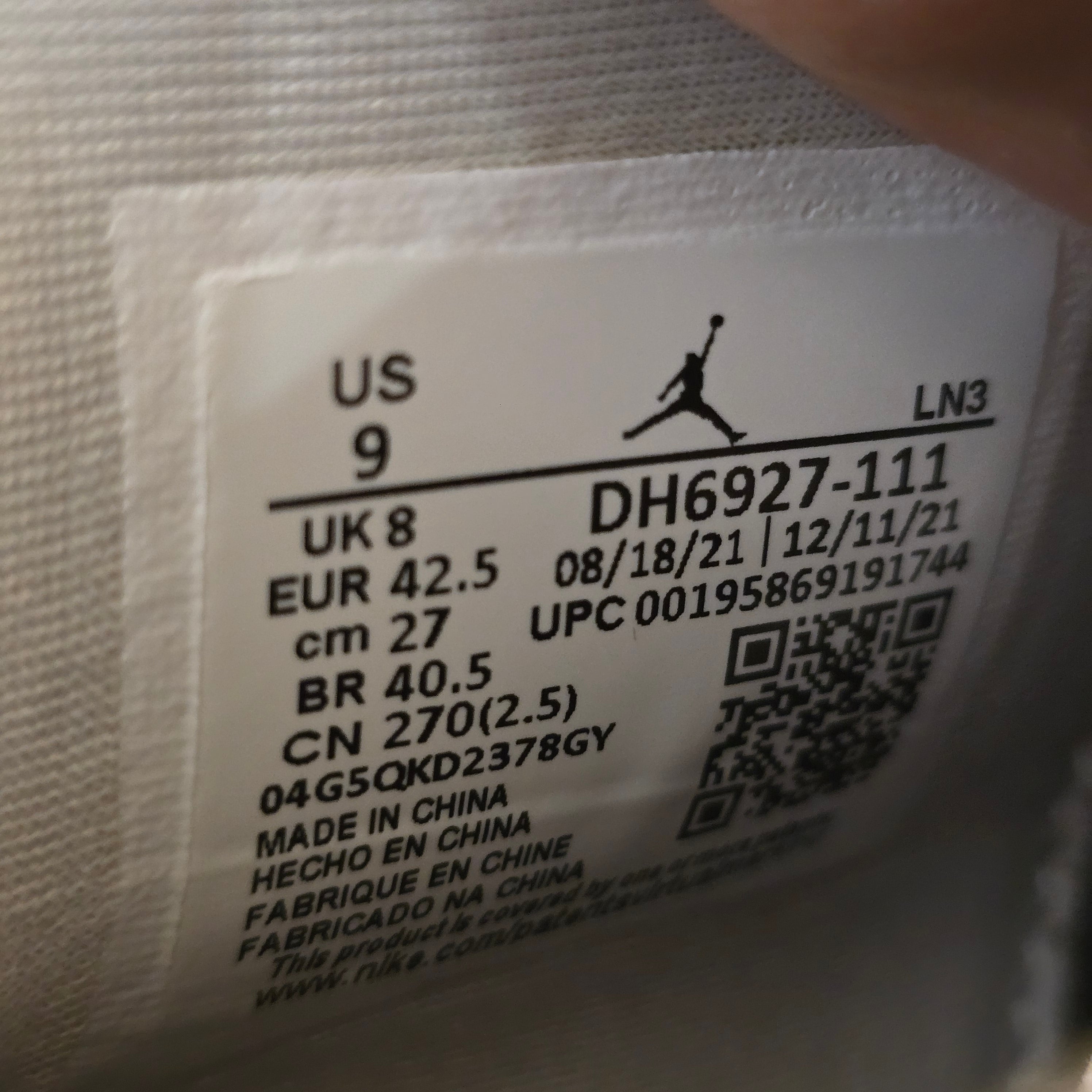 Jordan 4 Retro Military Black SZ 9 USED