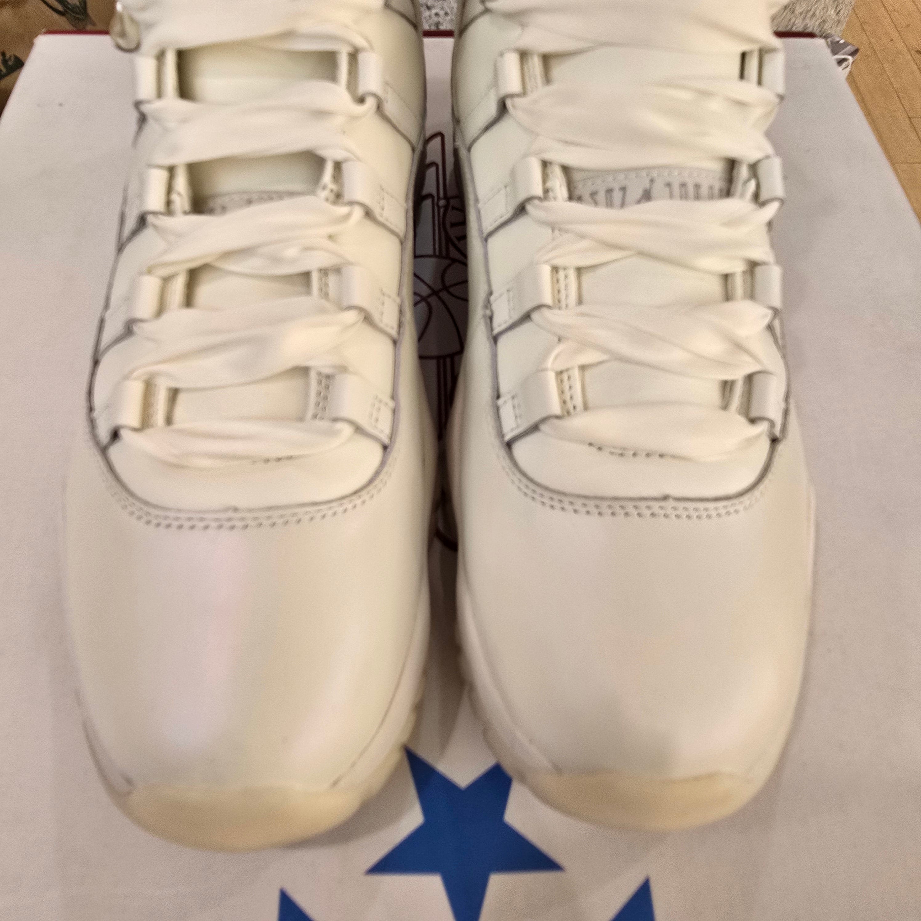 Jordan 11 Retro Pearl (Women's) SZ 12/10.5M USED