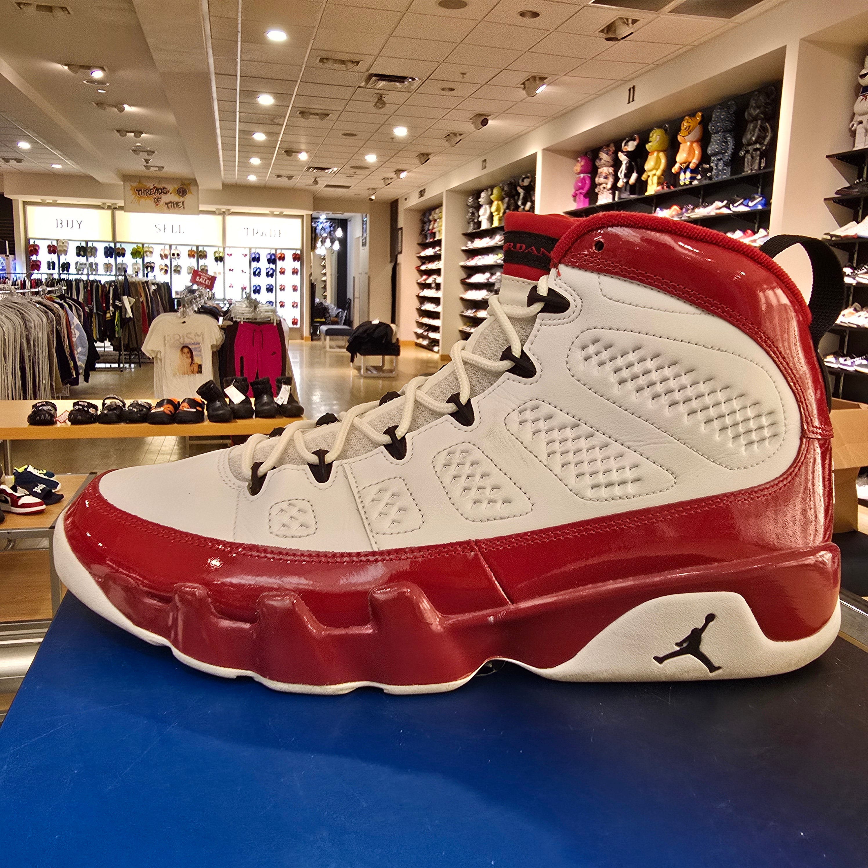 Jordan 9 Retro White Gym Red SZ 12 USED