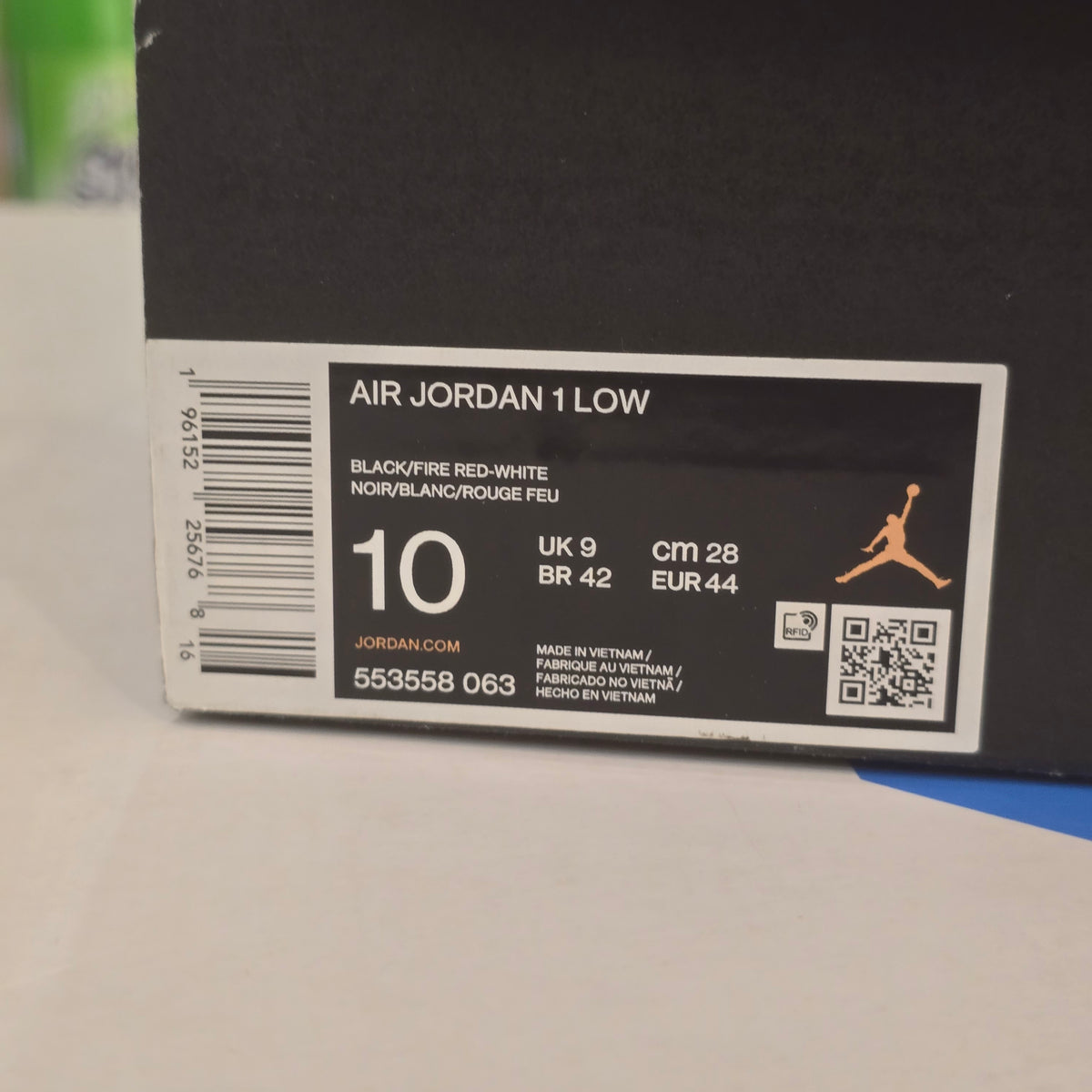 Jordan 1 Low White Toe SZ 10 YELLOWED