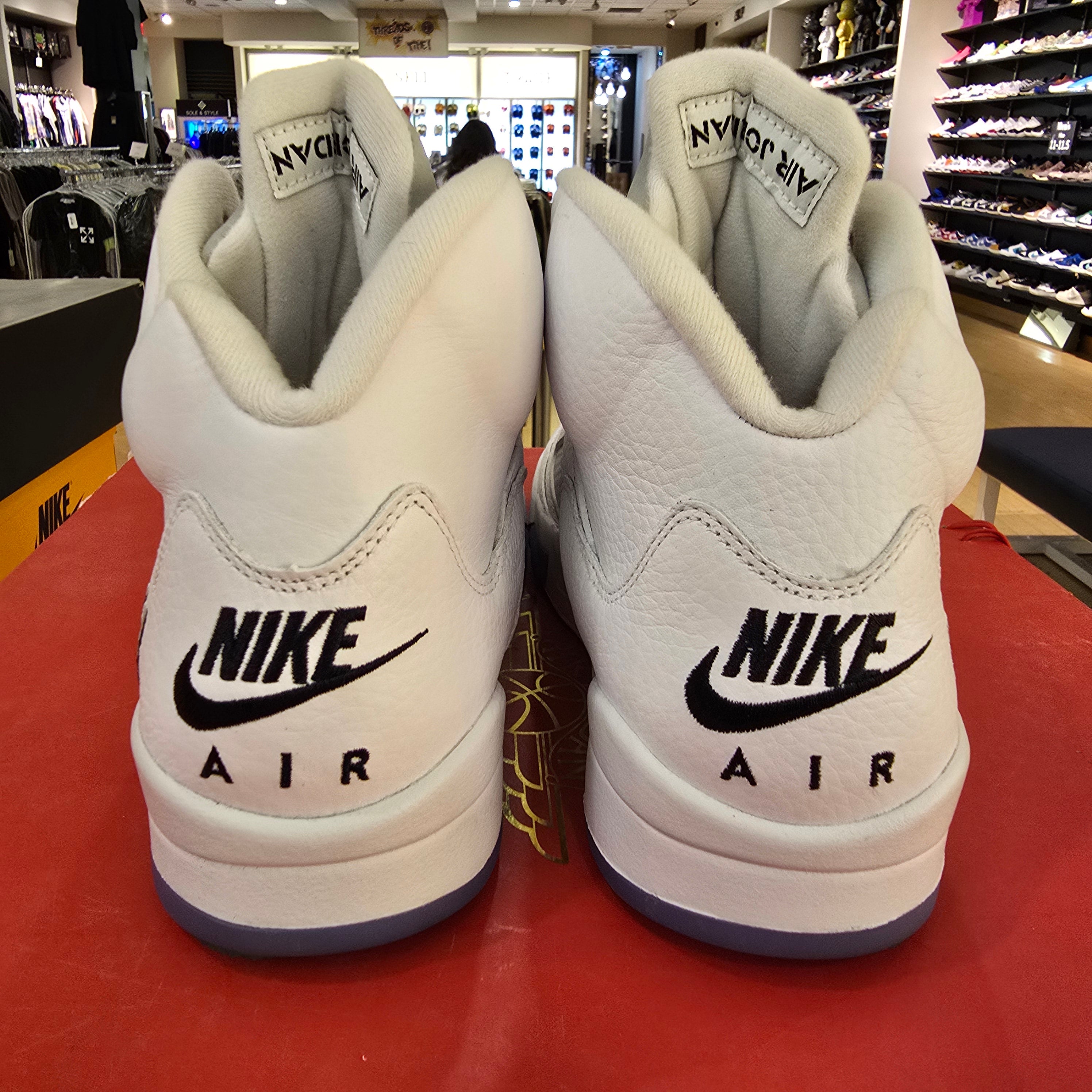 Jordan 5 Retro White Metallic (2026) SZ 10 USED