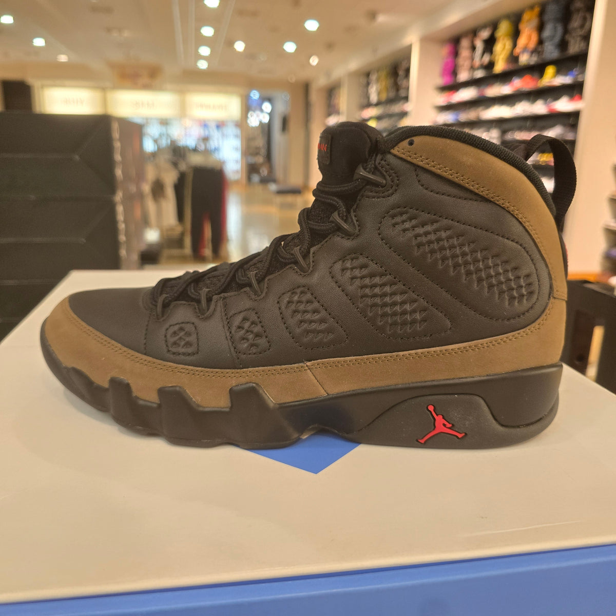 Jordan 9 Retro Olive (2024) SZ 10