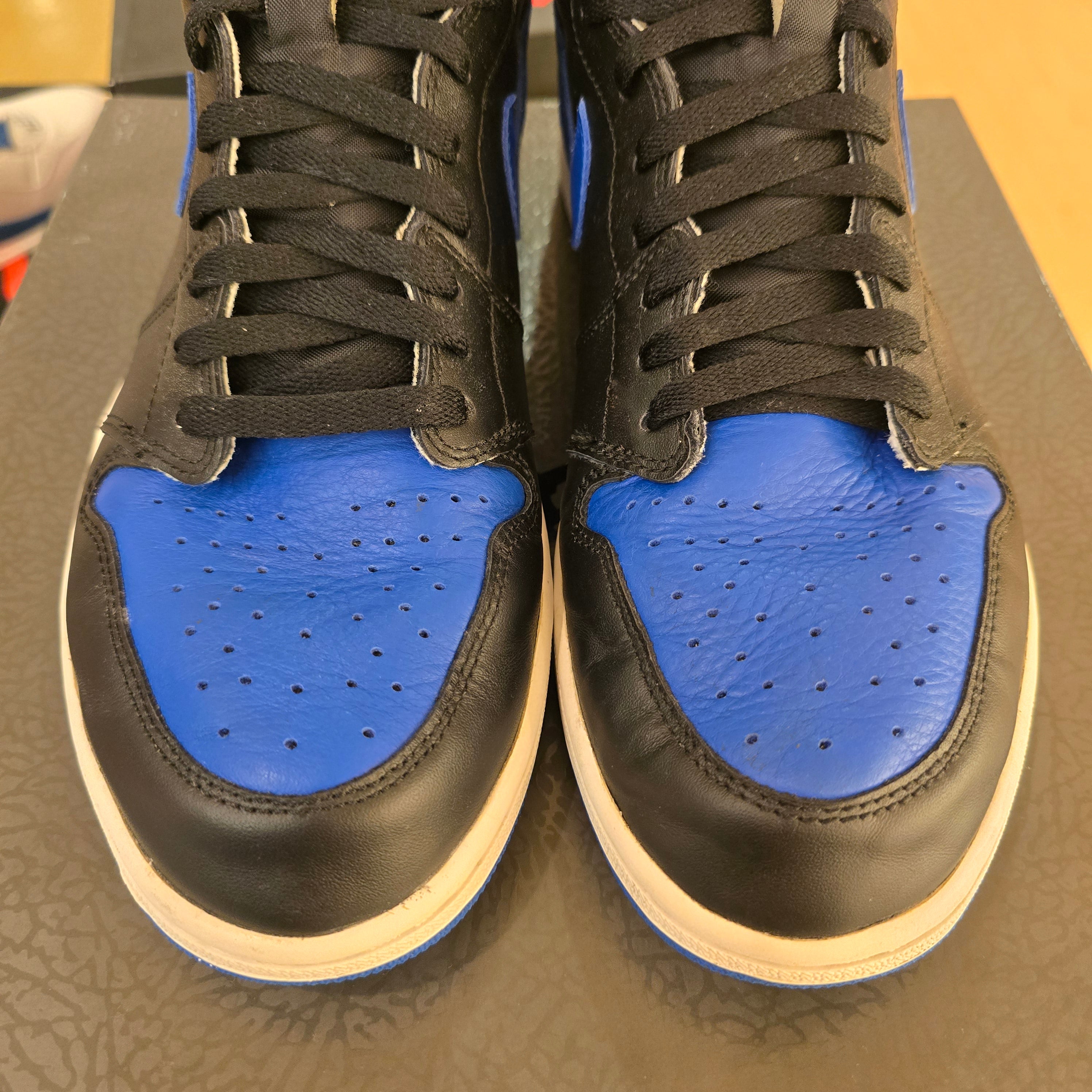 Air Jordan 1 Retro High Royal 2017 SZ 12 USED