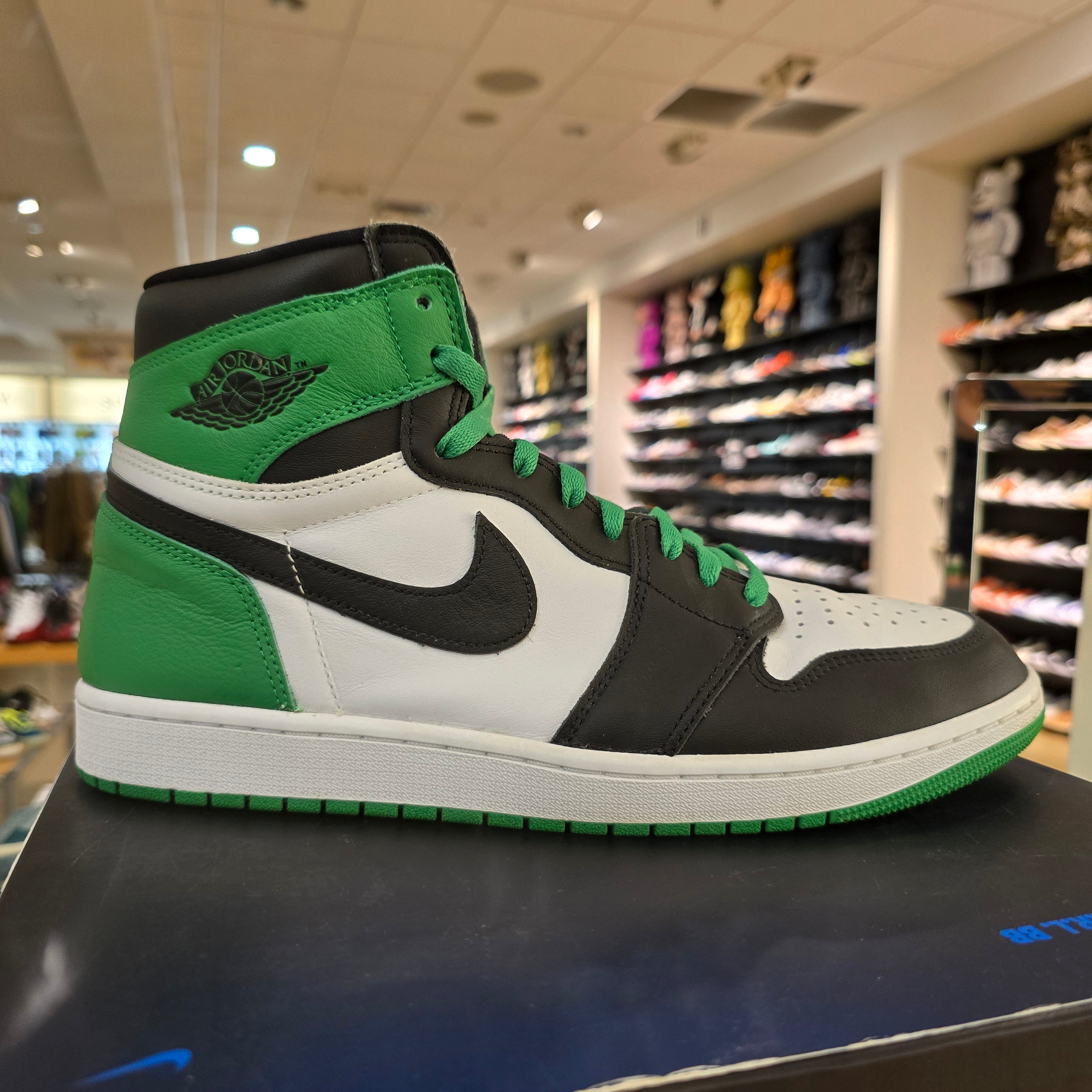 Jordan 1 Retro Lucky Green SZ 12 USED