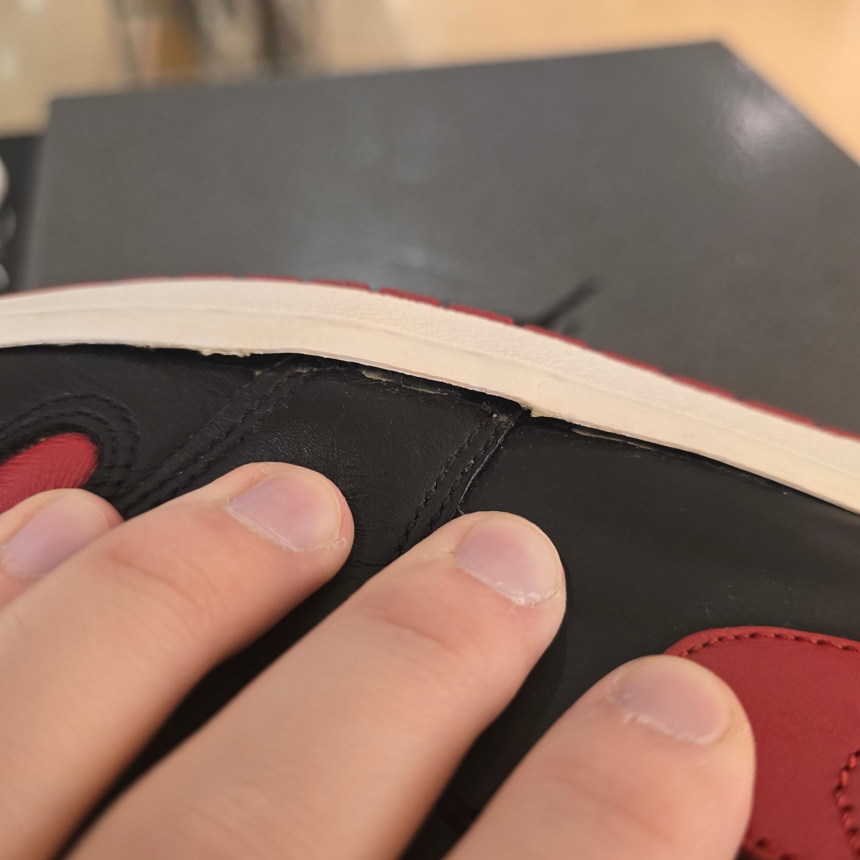 Air Jordan 1 Retro Bred 2013 SZ 12 USED