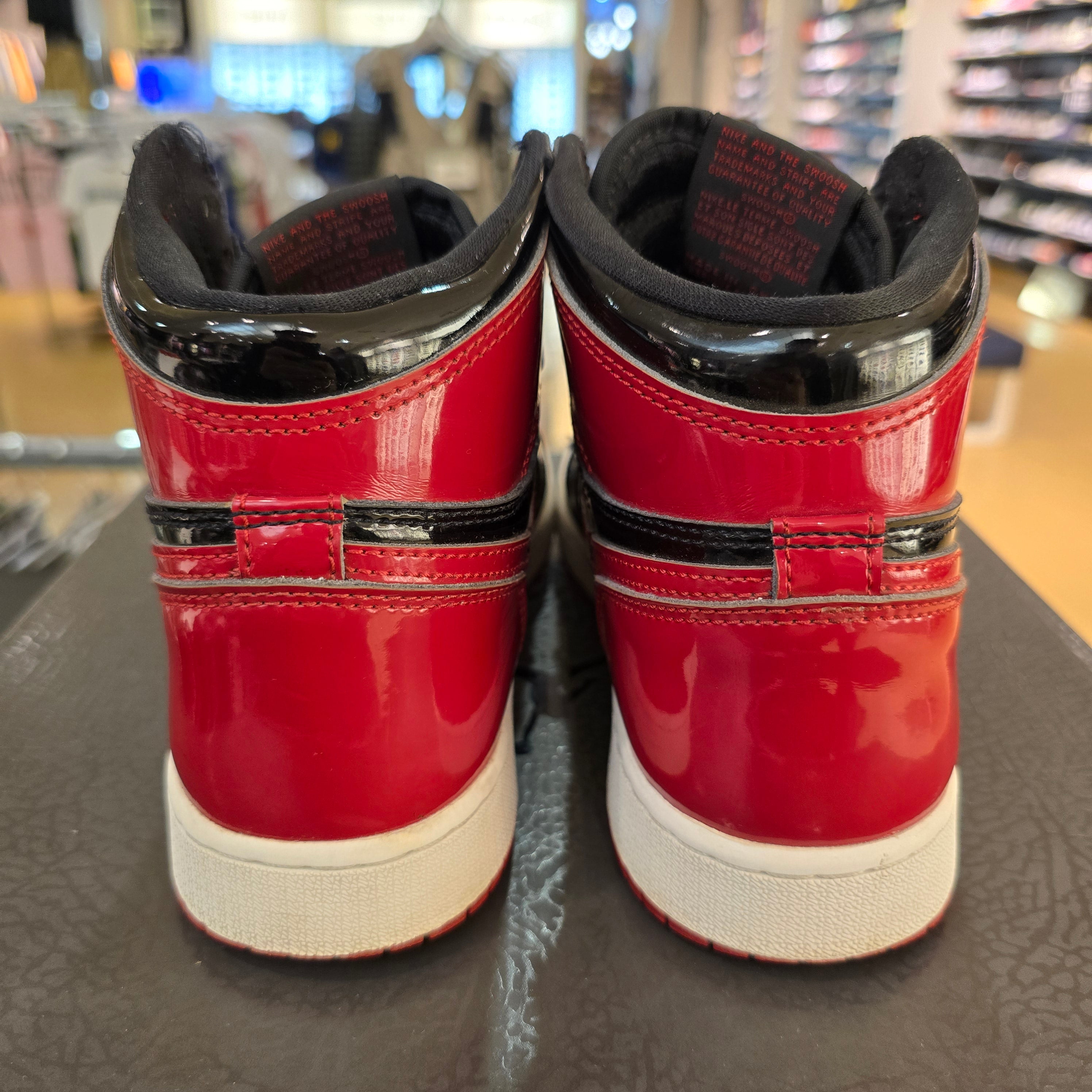 Jordan 1 Retro High OG Patent Bred (GS) SZ 7Y USED