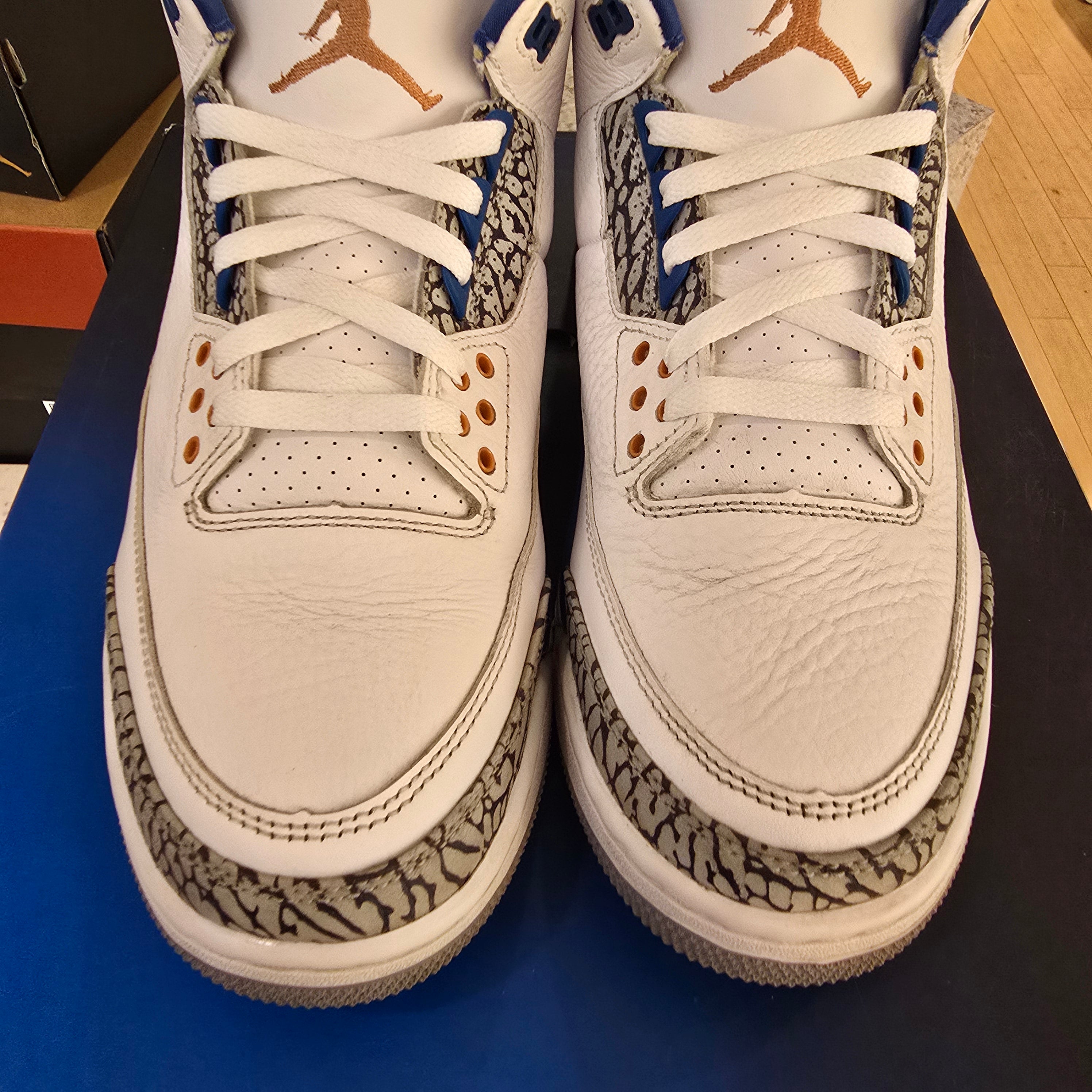 Jordan 3 Retro Wizards SZ 9.5 USED