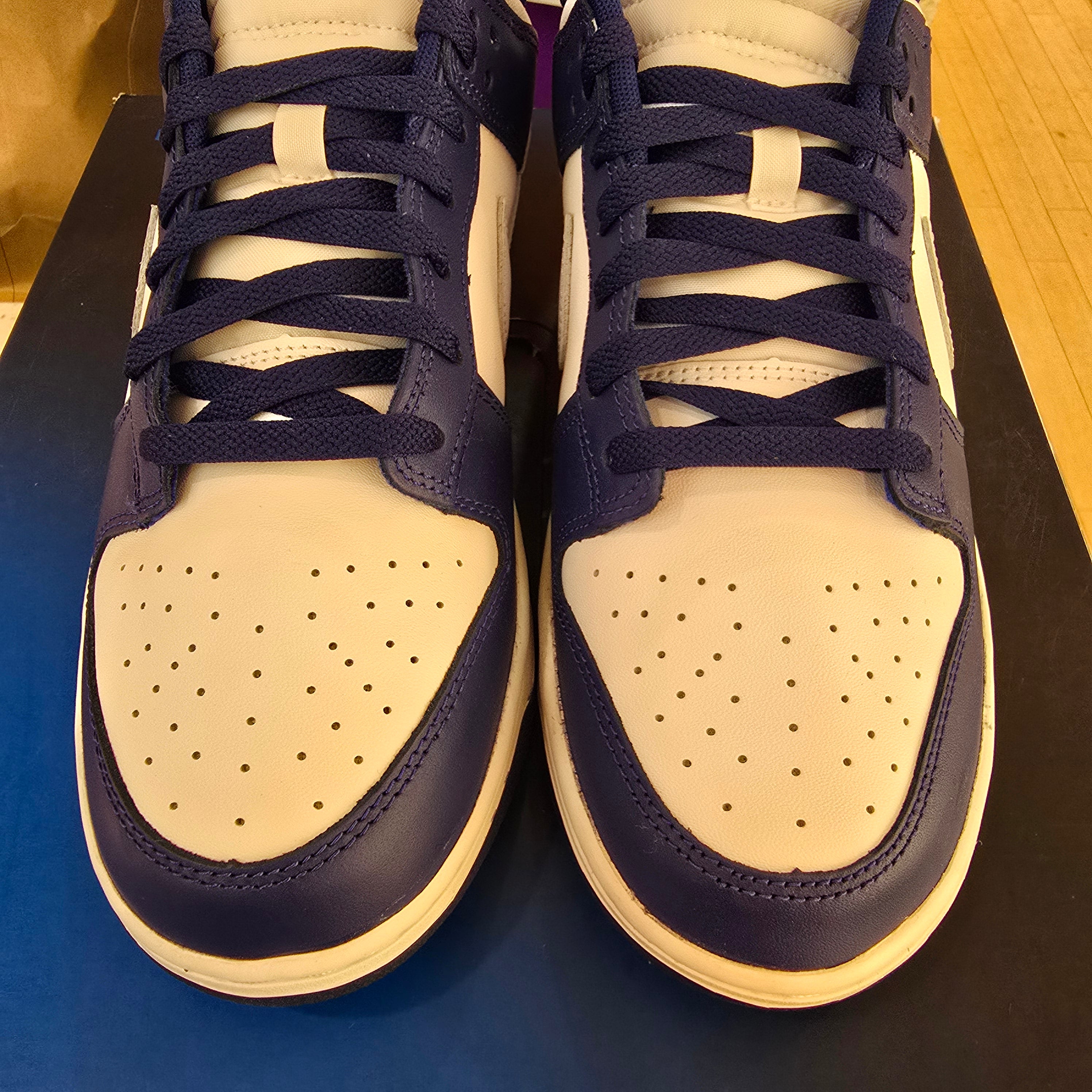 Nike Dunk Low Deep Royal Football Grey SZ 10 MISSING LID