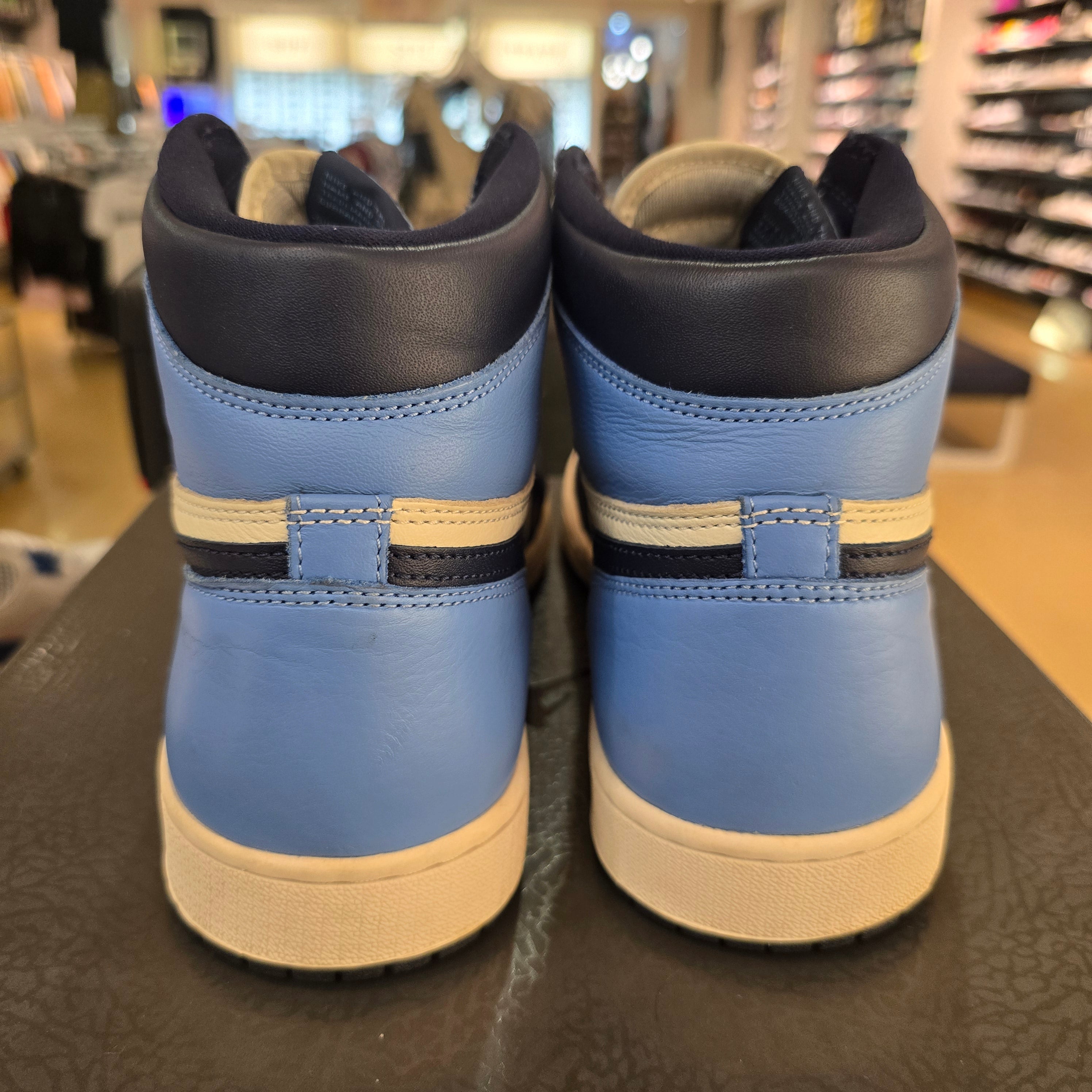 Air Jordan 1 Retro High Obsidian Sz 12 USED