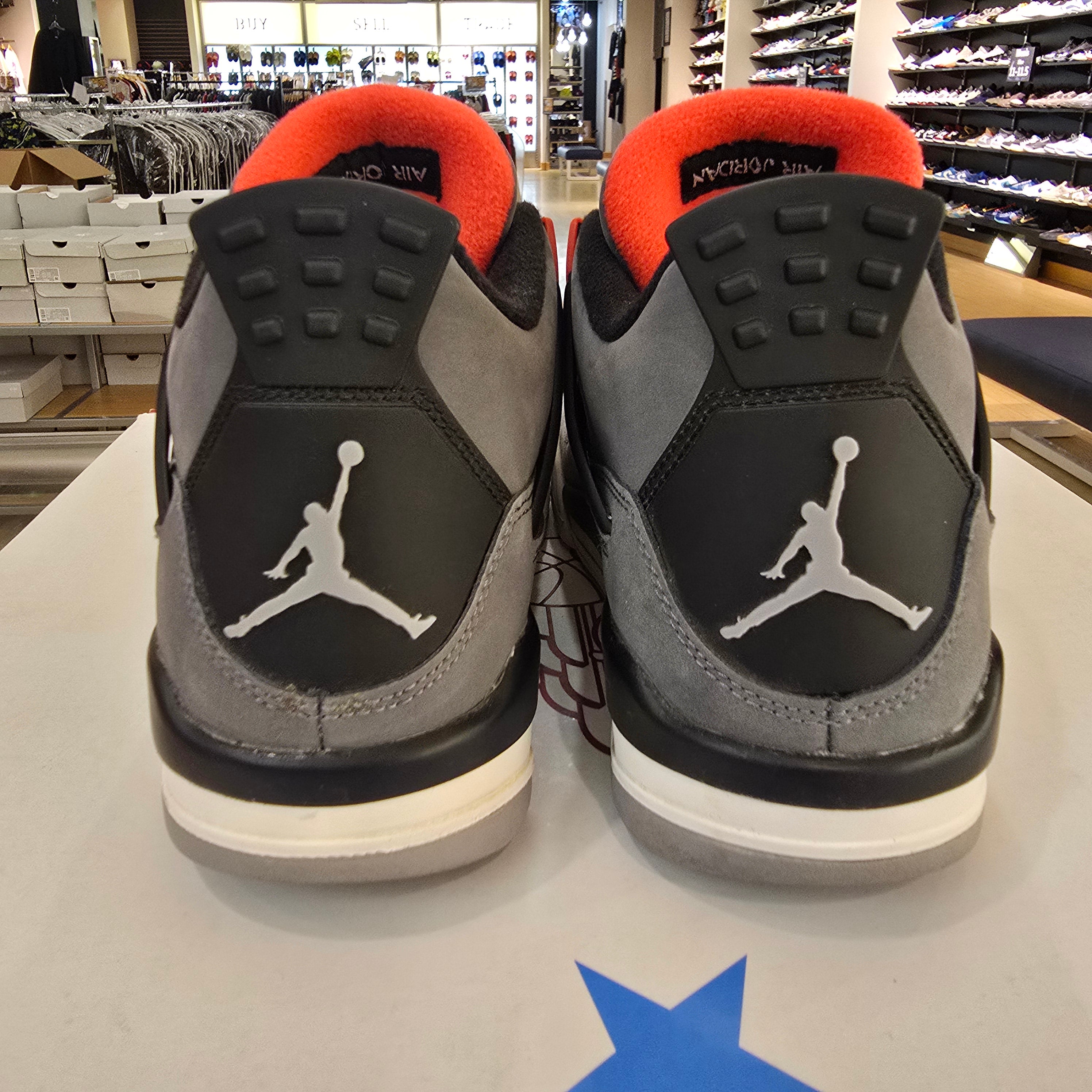 Jordan 4 Retro Infrared (GS) SZ 7Y USED