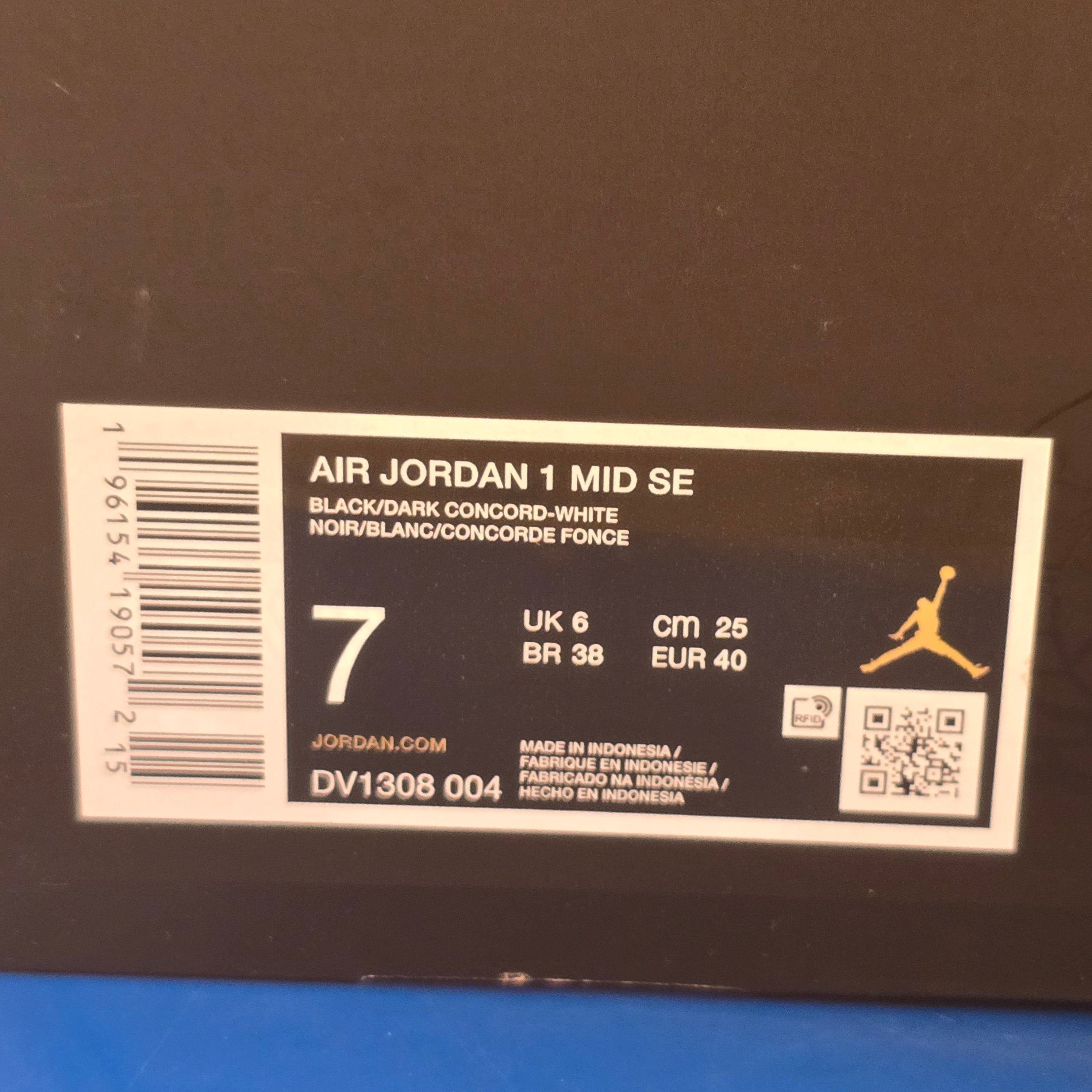 Jordan 1 Mid SE Space Jam SZ 7 MISSING LID