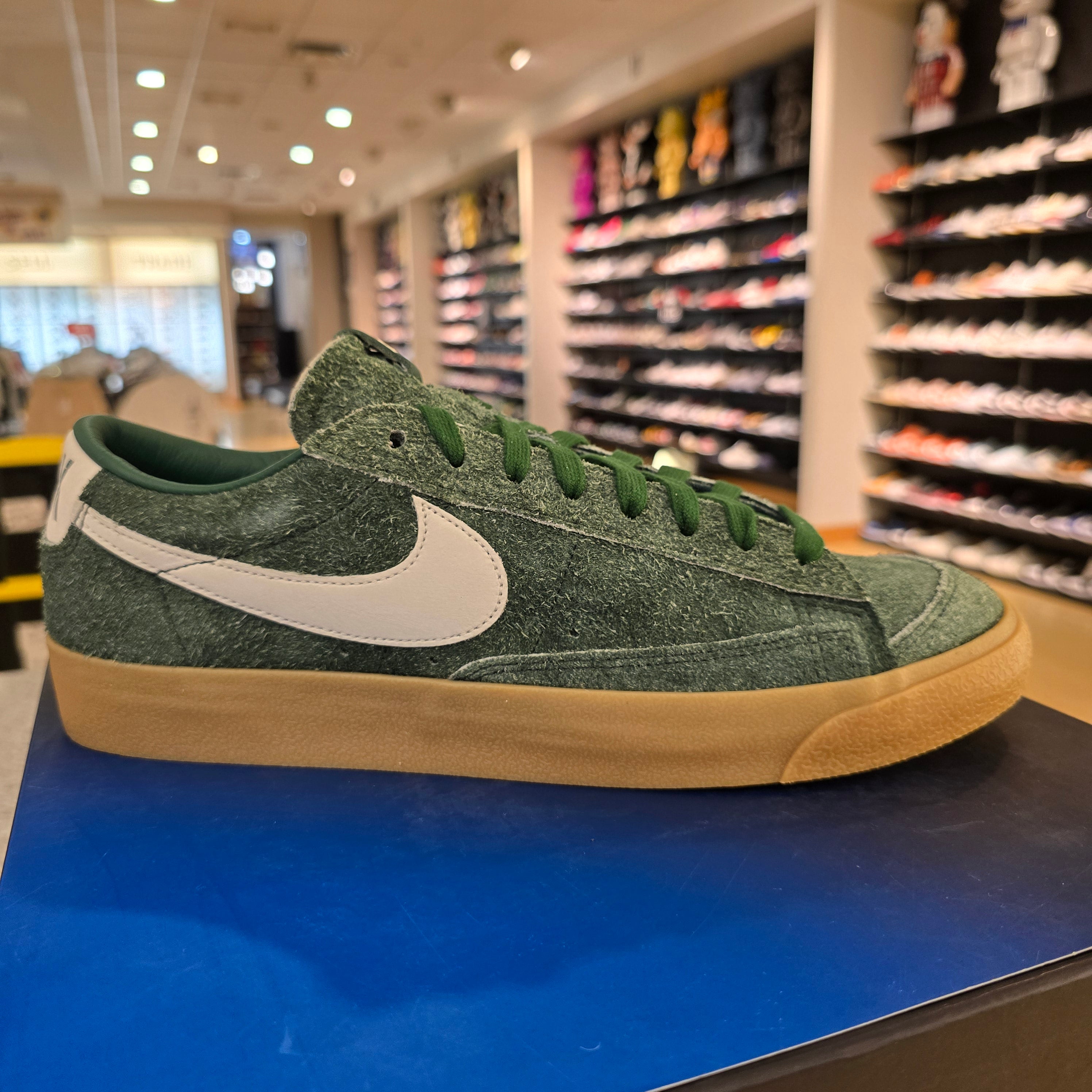 Nike Blazer Low Devin Booker Chevrolet Team Dark Green SZ 12 USED