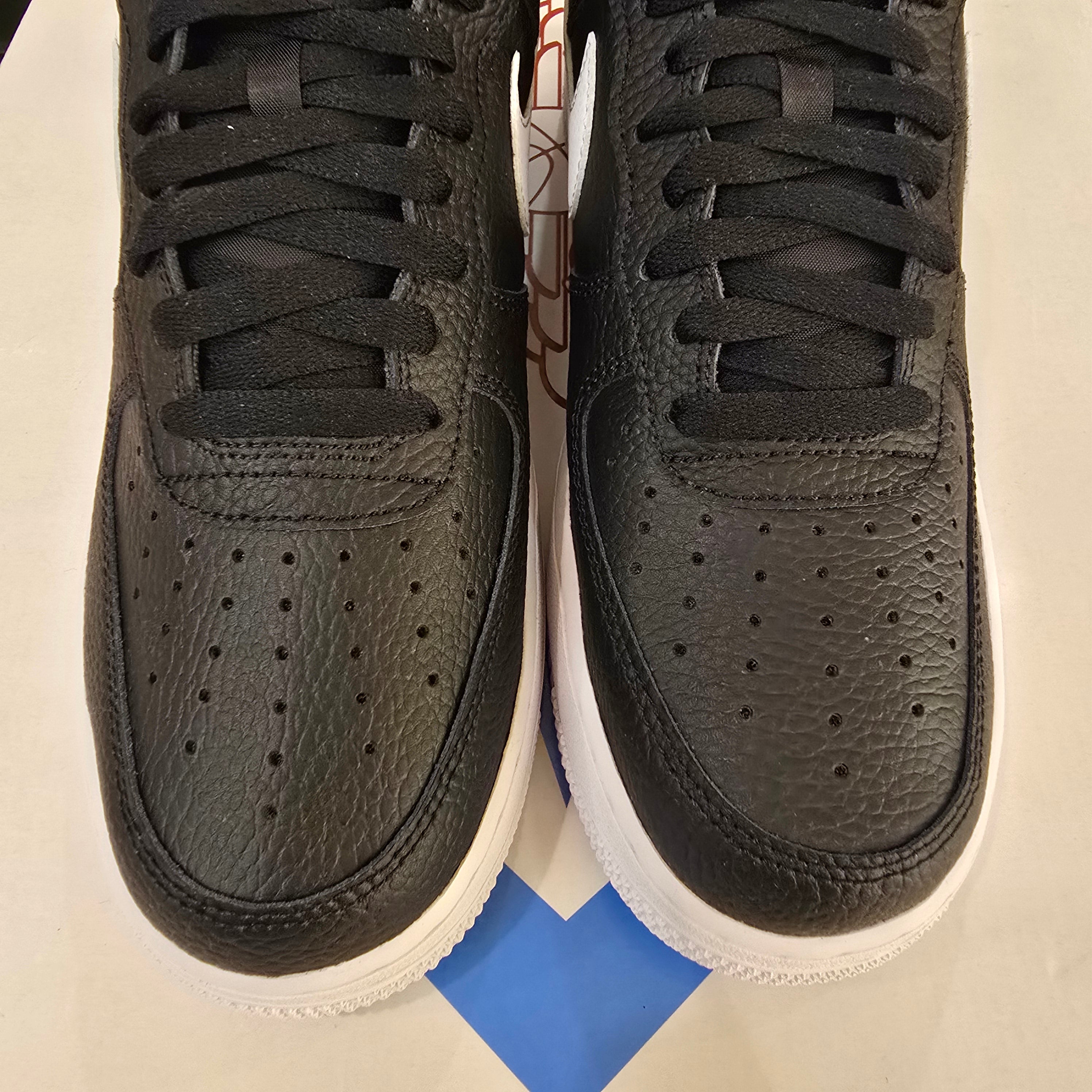 Nike Air Force 1 Low '07 Black White Pebbled Leather SZ 10