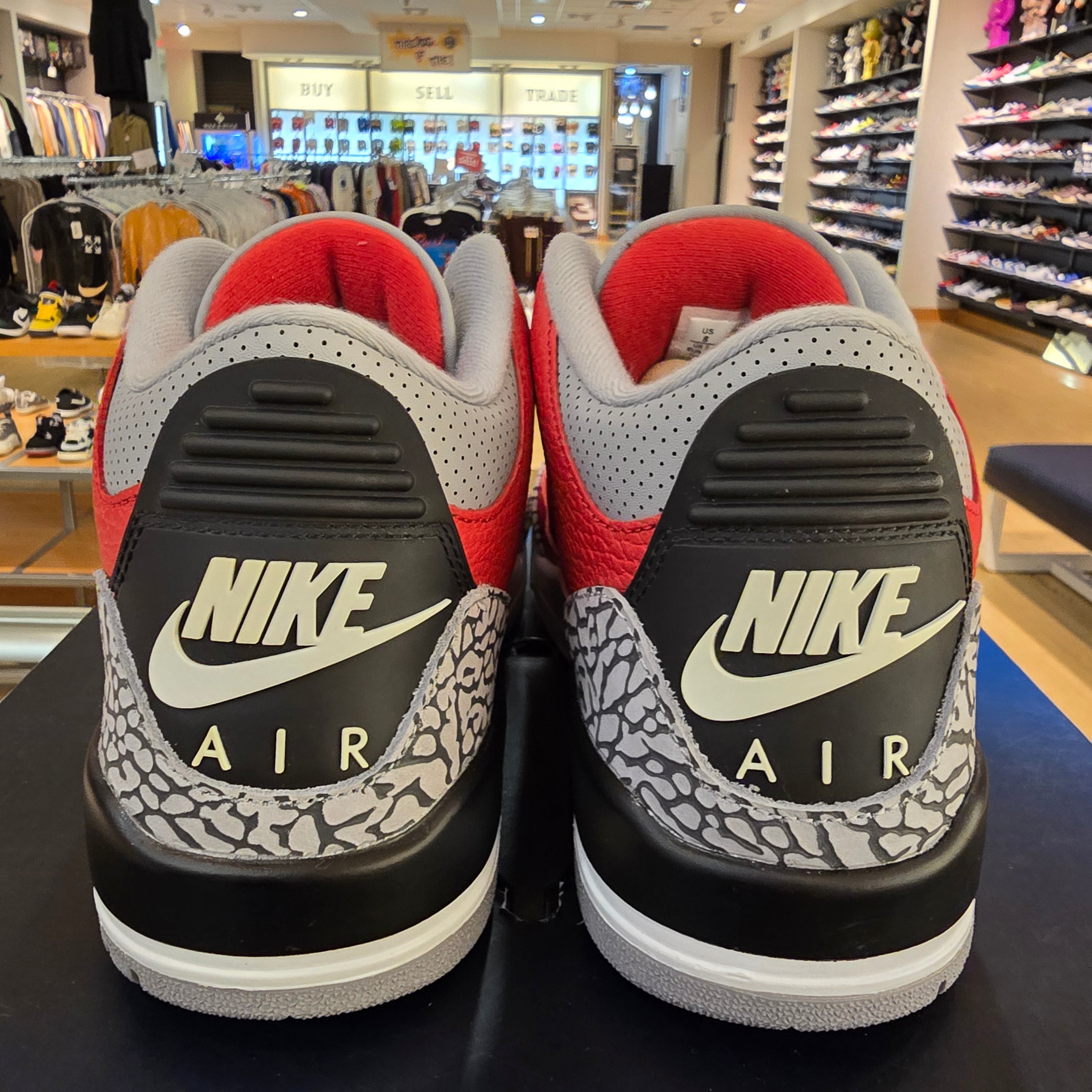 Jordan 3 Retro SE Unite SZ 8