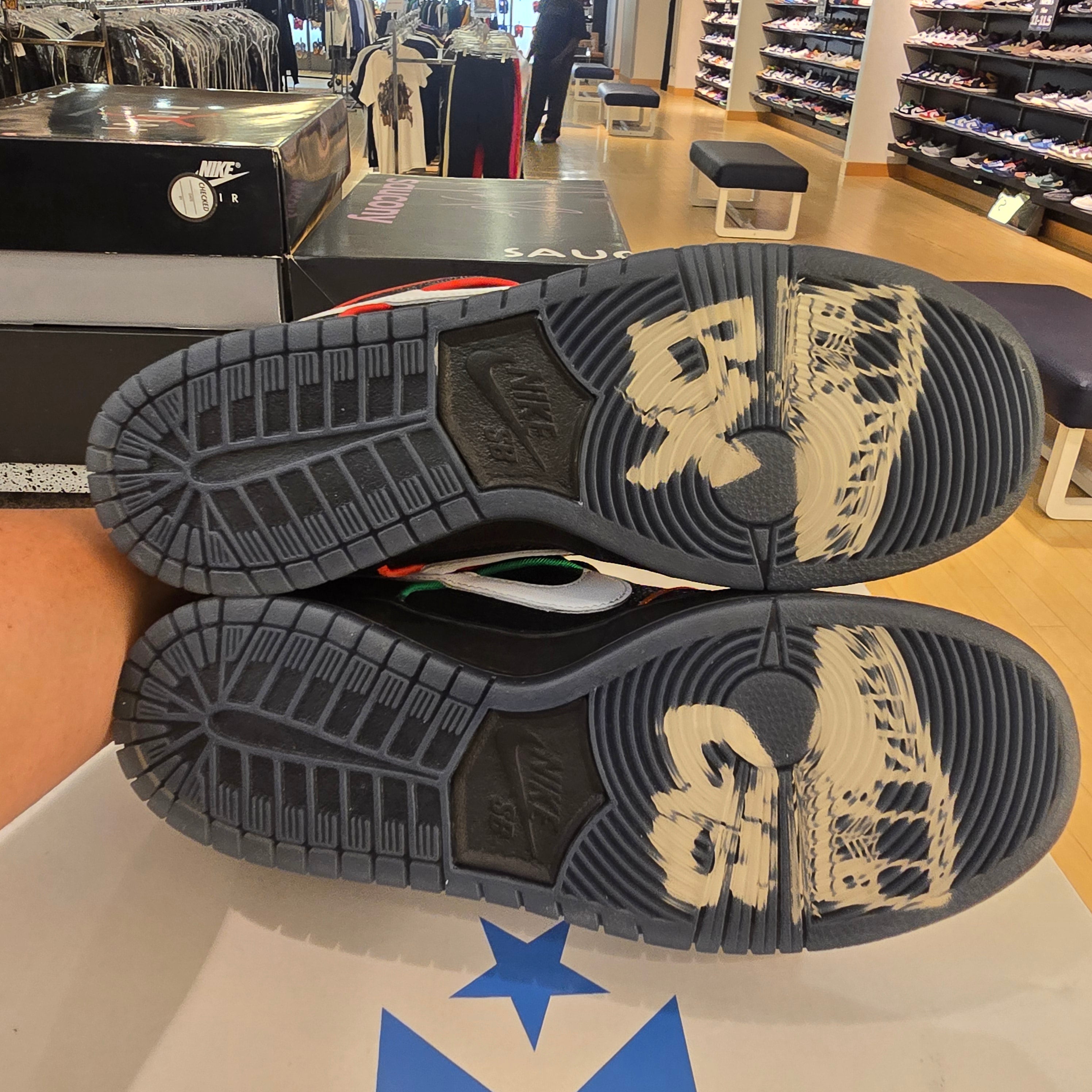 Nike SB Dunk Low Bronx Girls Skate SZ 10