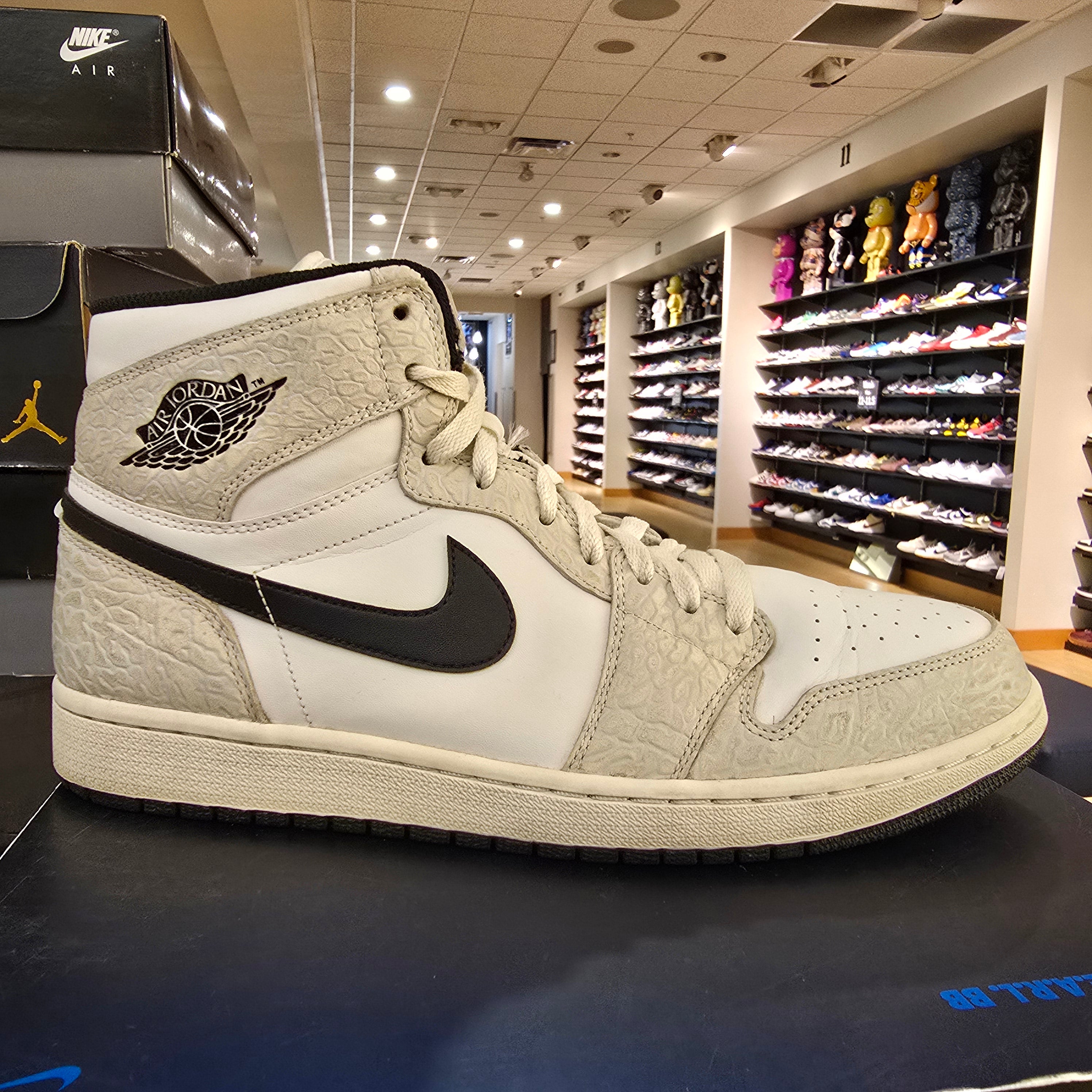 Jordan 1 White Elephant Print SZ 12 USED