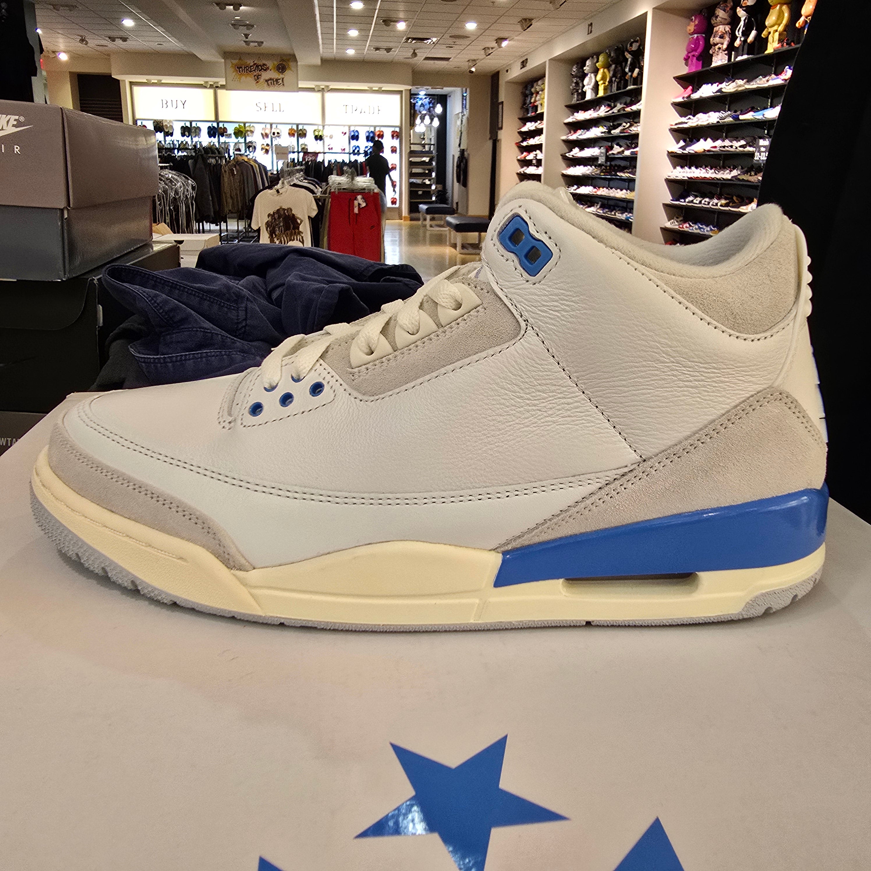 Jordan 3 Retro Lucky Shorts SZ 10.5