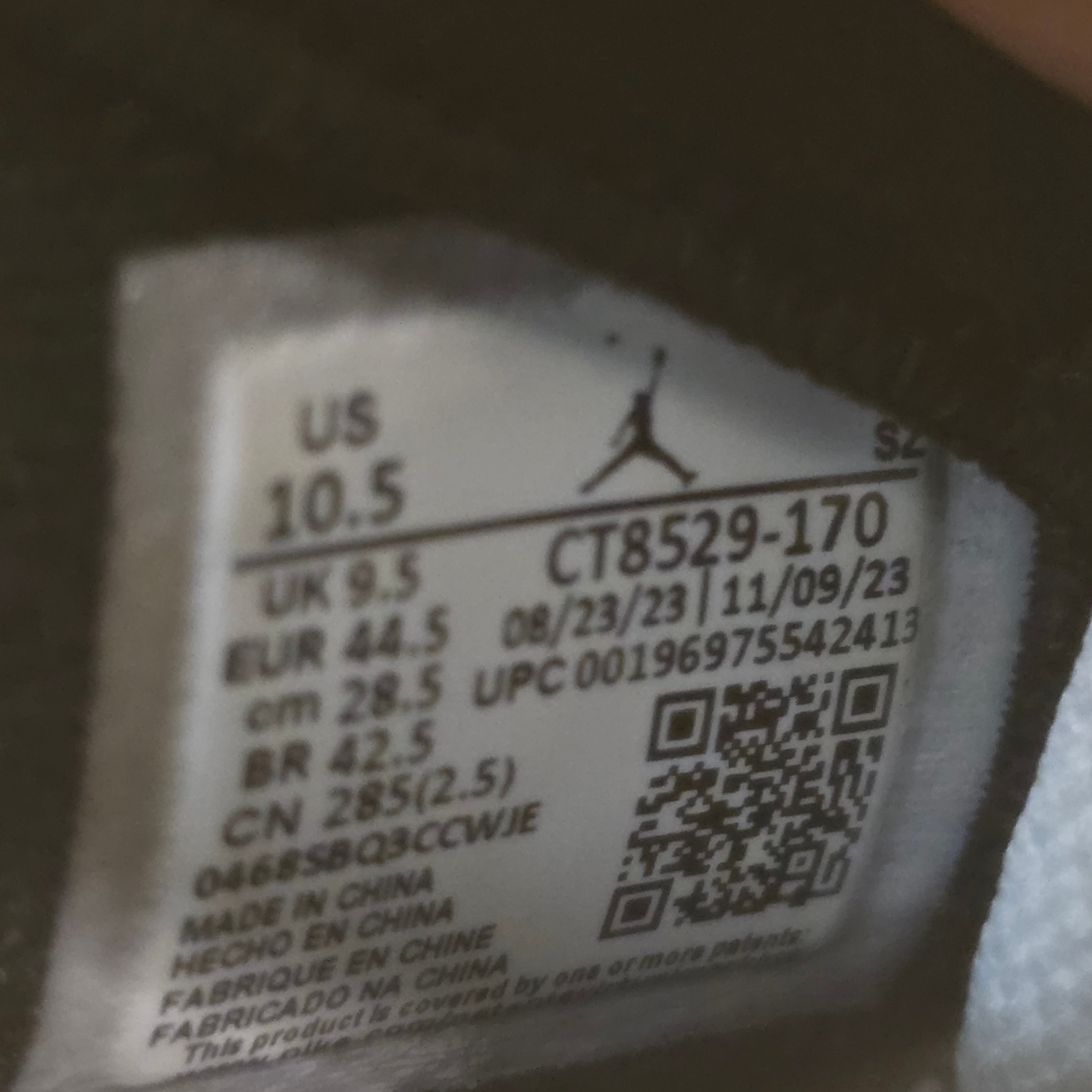Jordan 6 Retro Yellow Ochre SZ 10.5 USED
