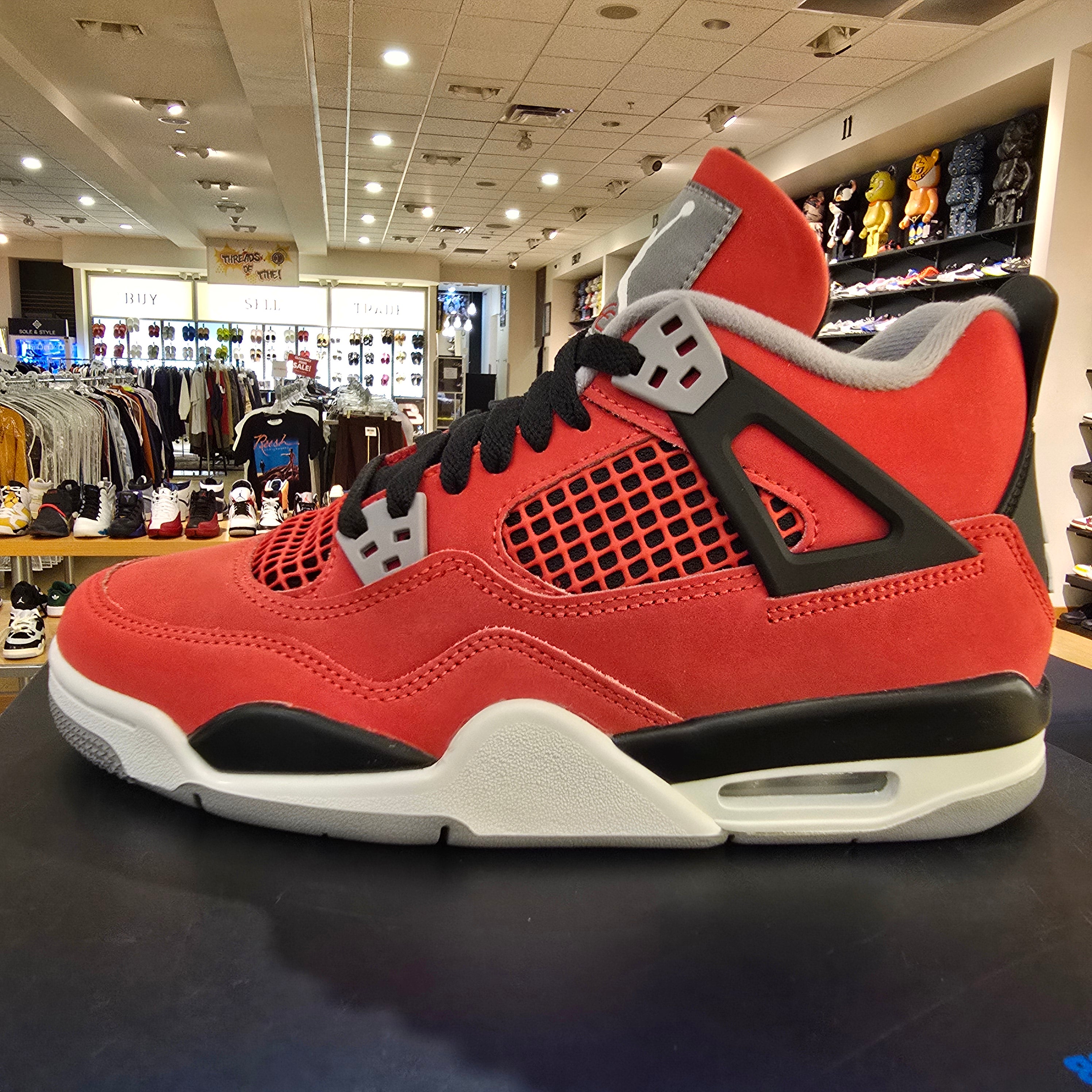 Jordan 4 Retro Toro Bravo (2026) (GS) SZ 7Y