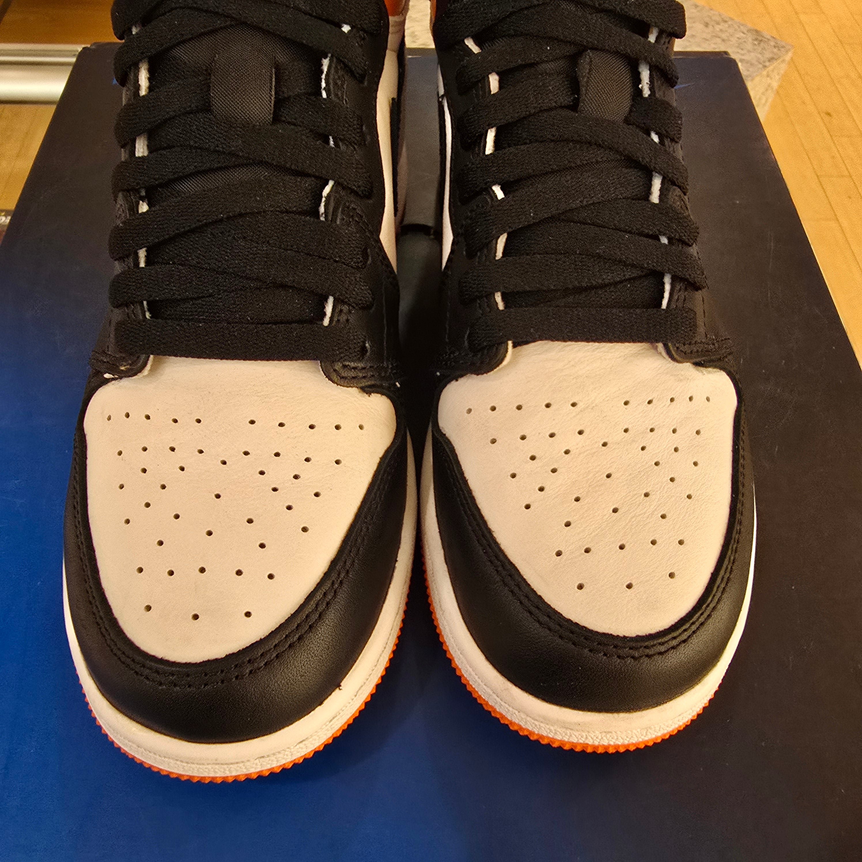 Jordan 1 High OG Electro Orange (GS) SZ 7Y USED NO BOX