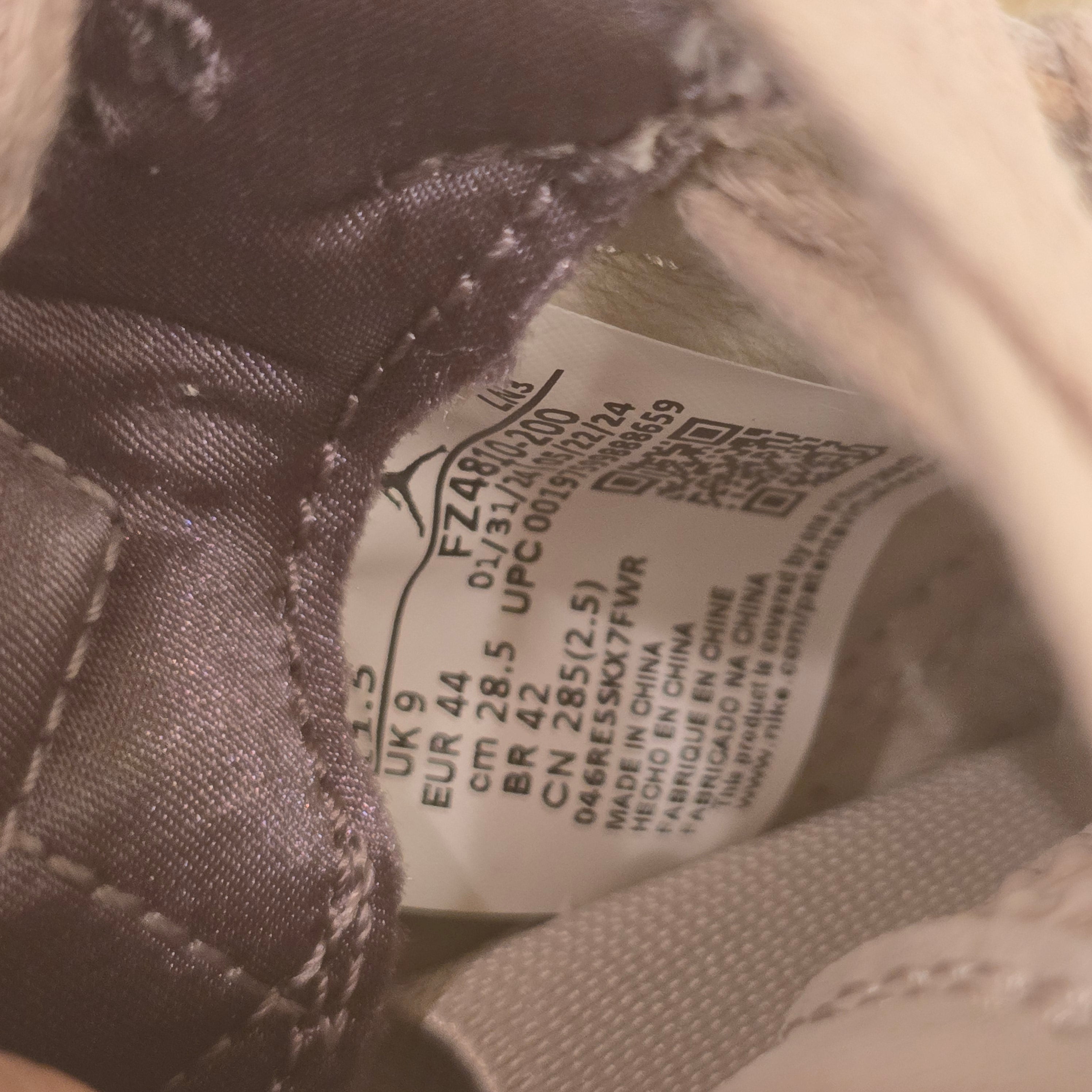 Jordan 4 Retro OG SP A Ma Maniere While You Were Sleeping (Women's) SZ 11.5/10M